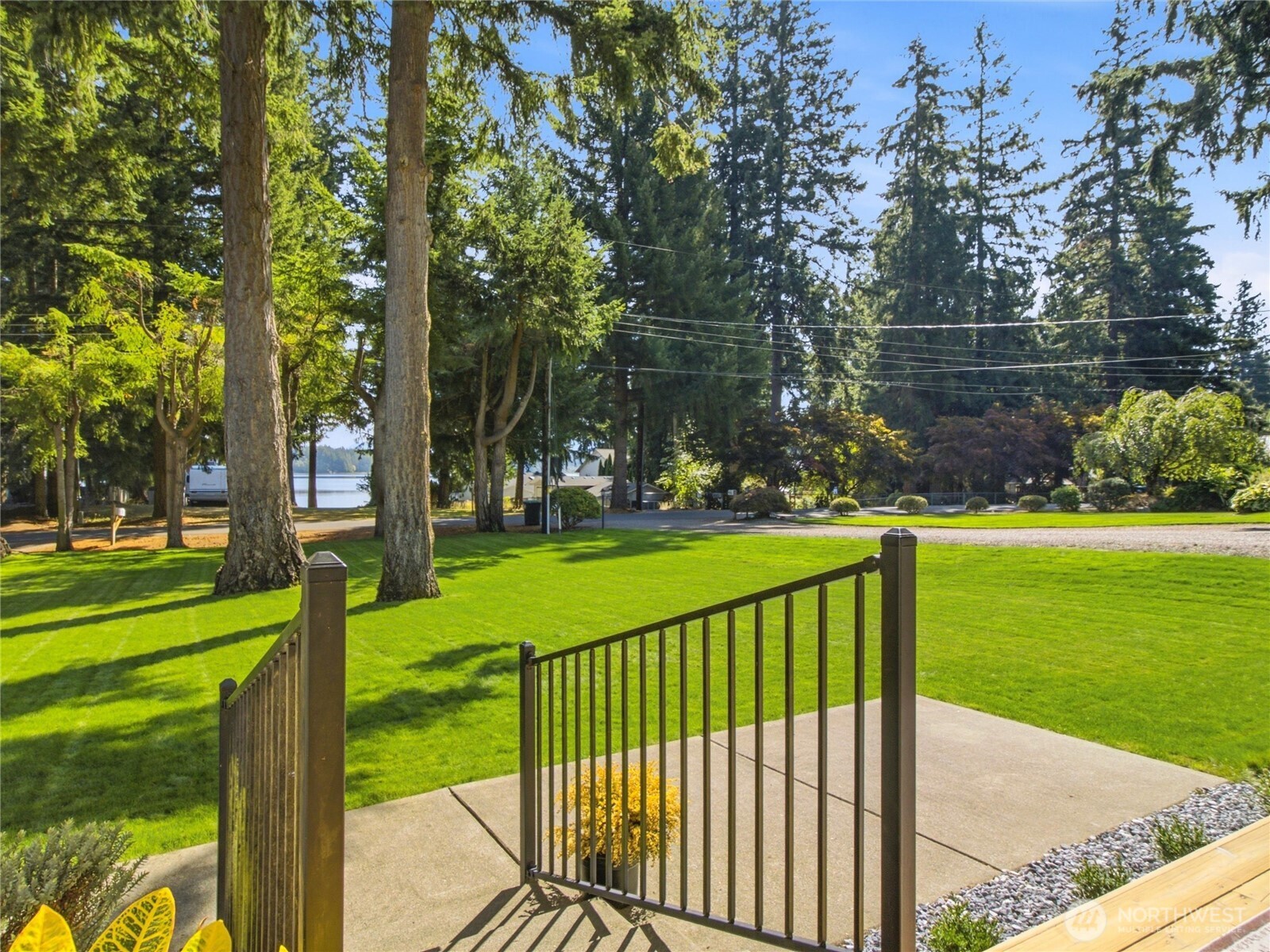 15837 Lawrence Place Property Photo 3