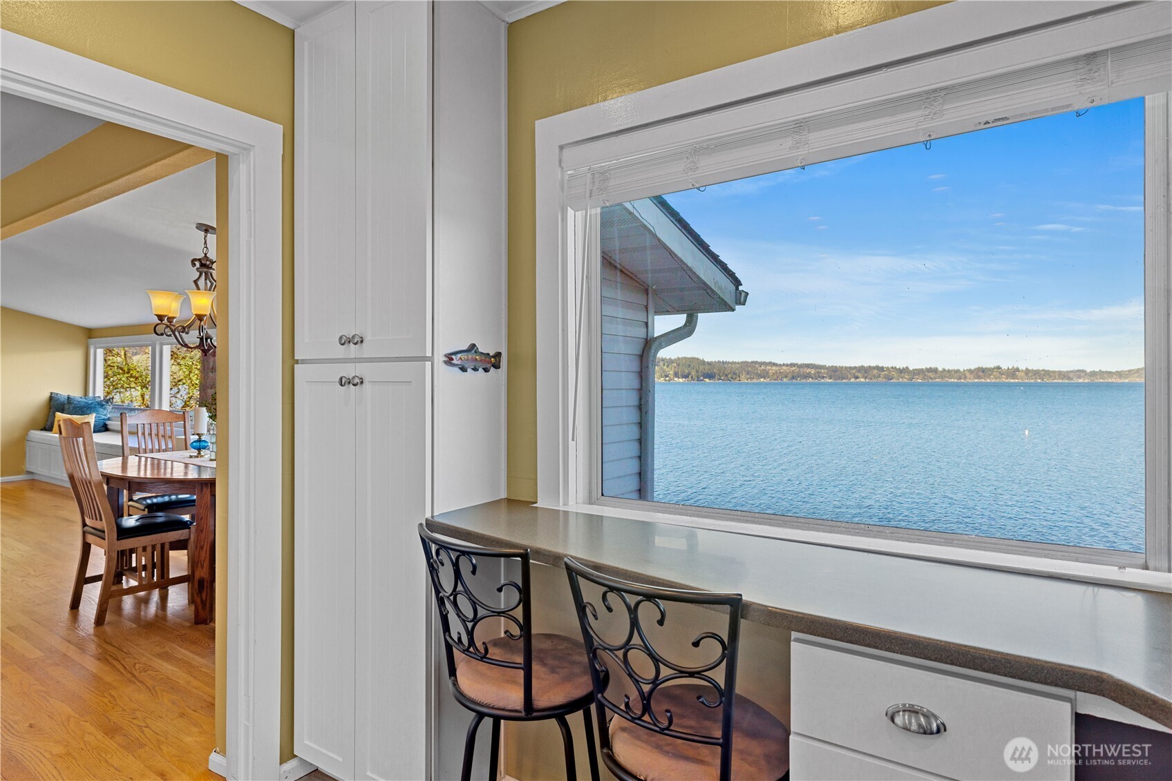 18166 41st Place Property Photo 12