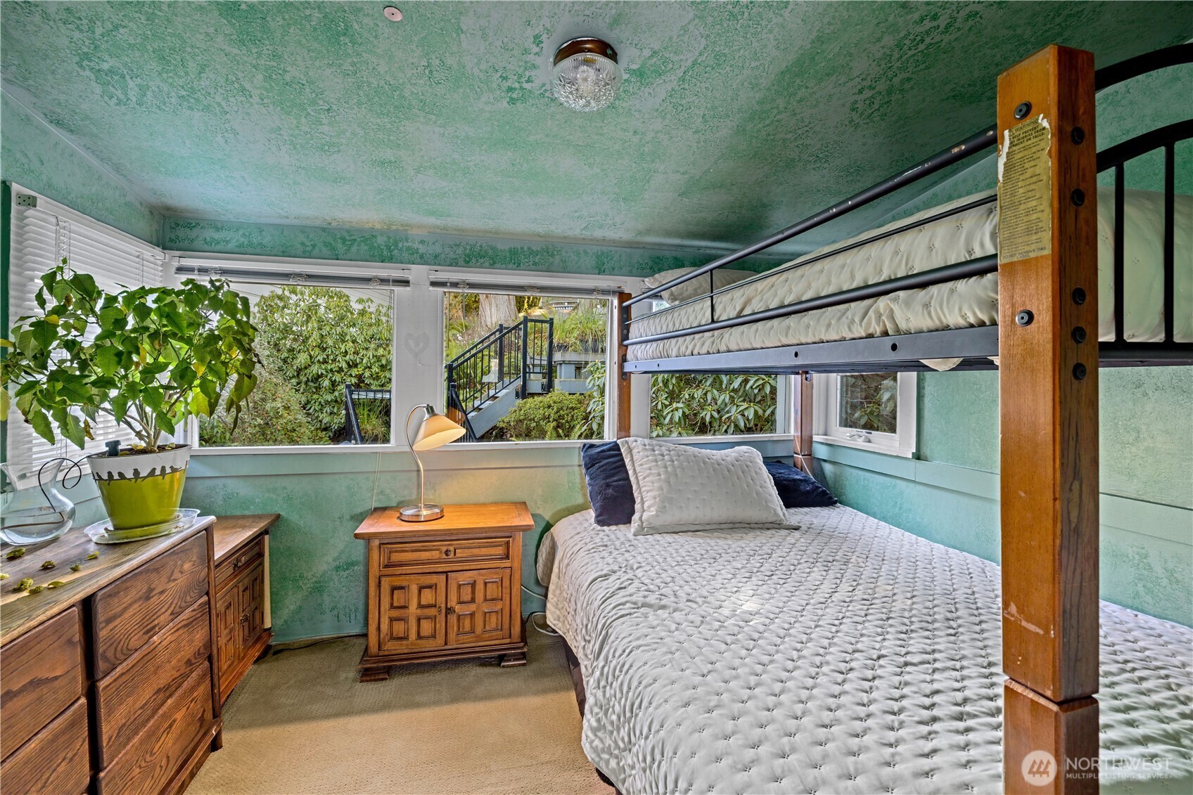 18166 41st Place Property Photo 18