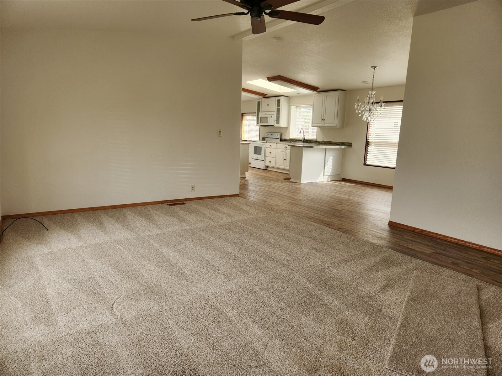 309 5th Avenue Property Photo 5