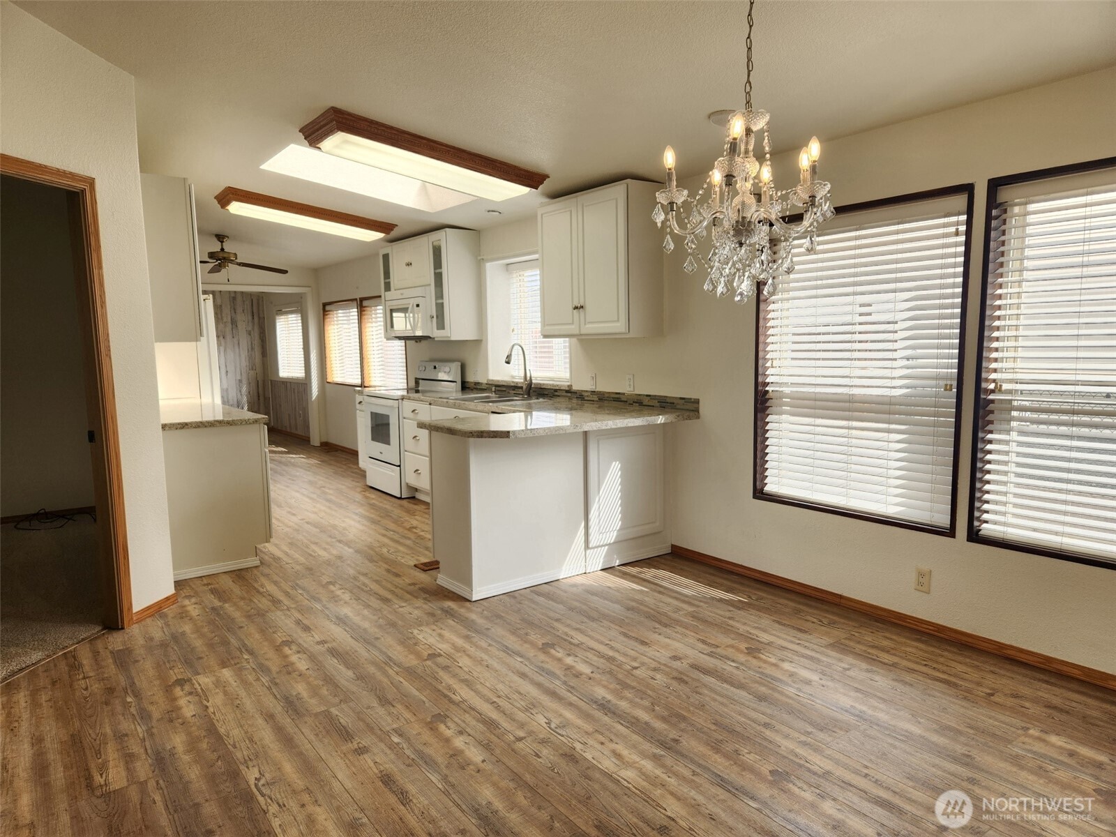 309 5th Avenue Property Photo 8