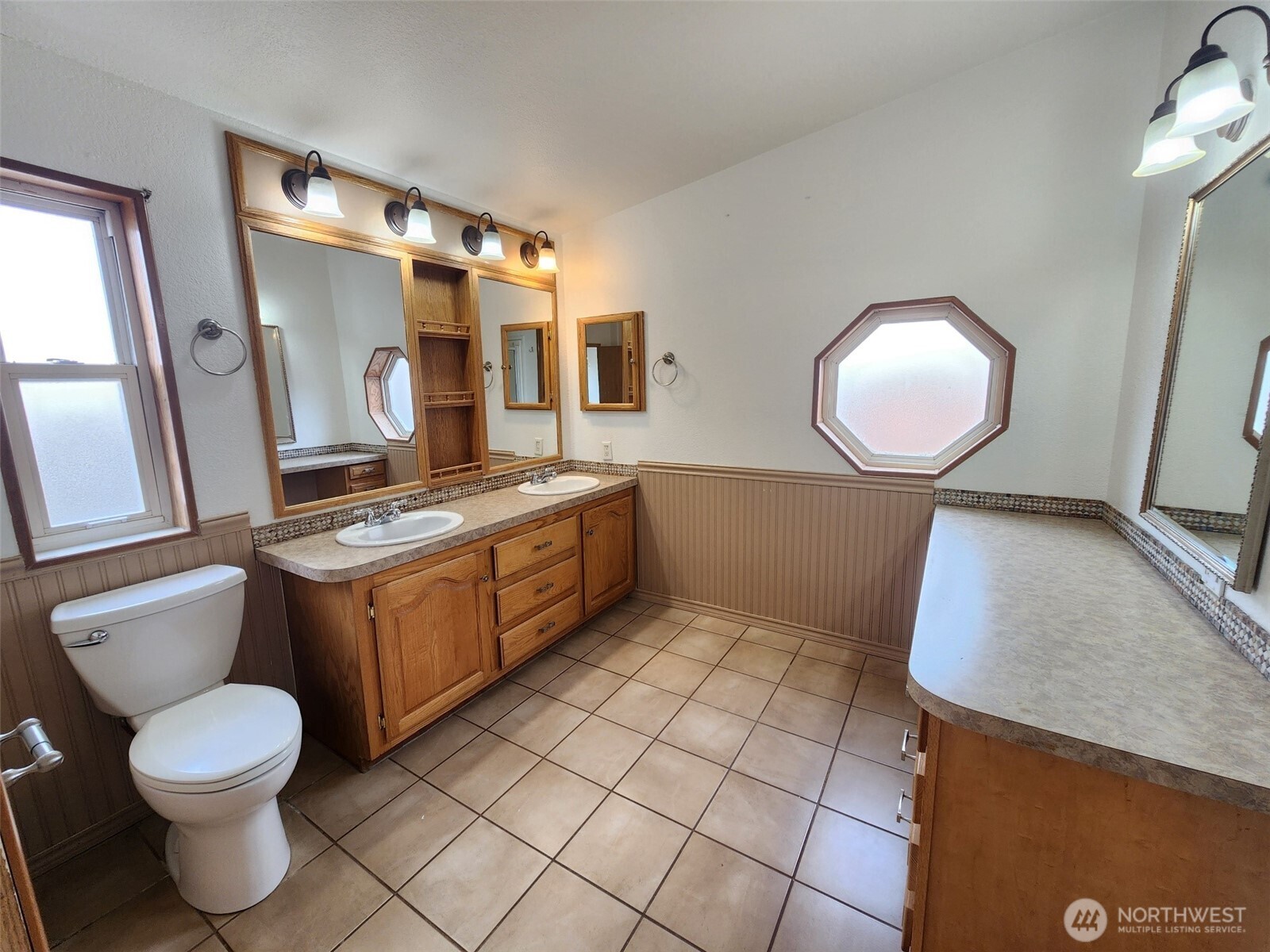 309 5th Avenue Property Photo 16