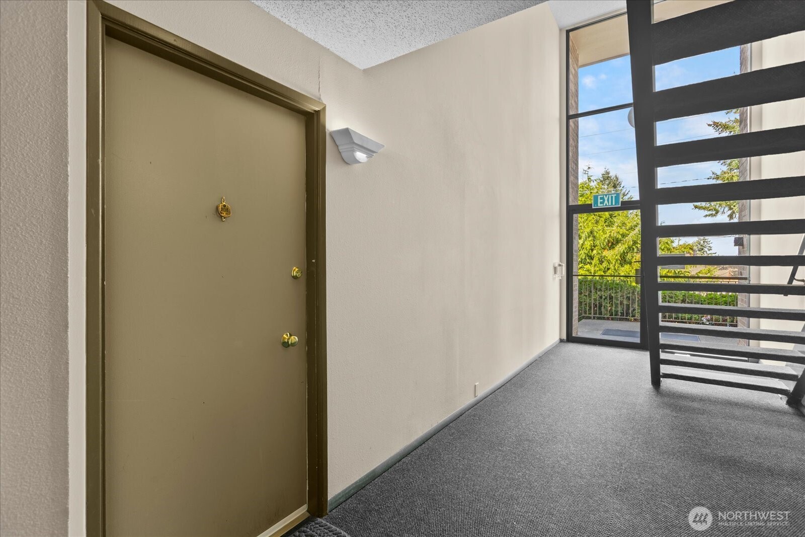 330 Elm Street 205 Property Photo 2