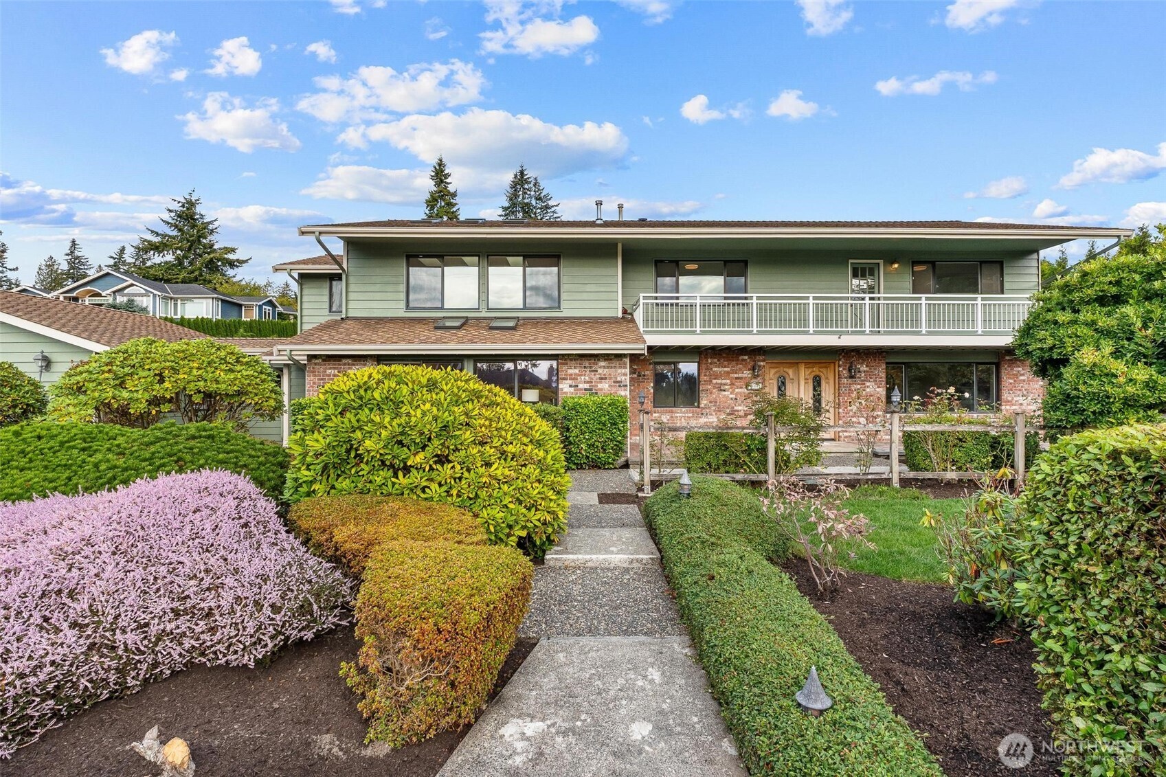 18805 94th Avenue Property Photo 2