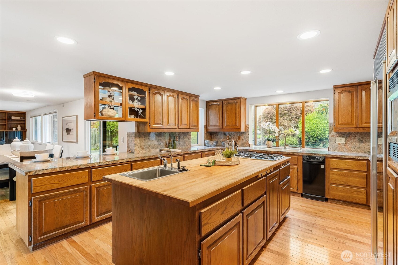 18805 94th Avenue Property Photo 16