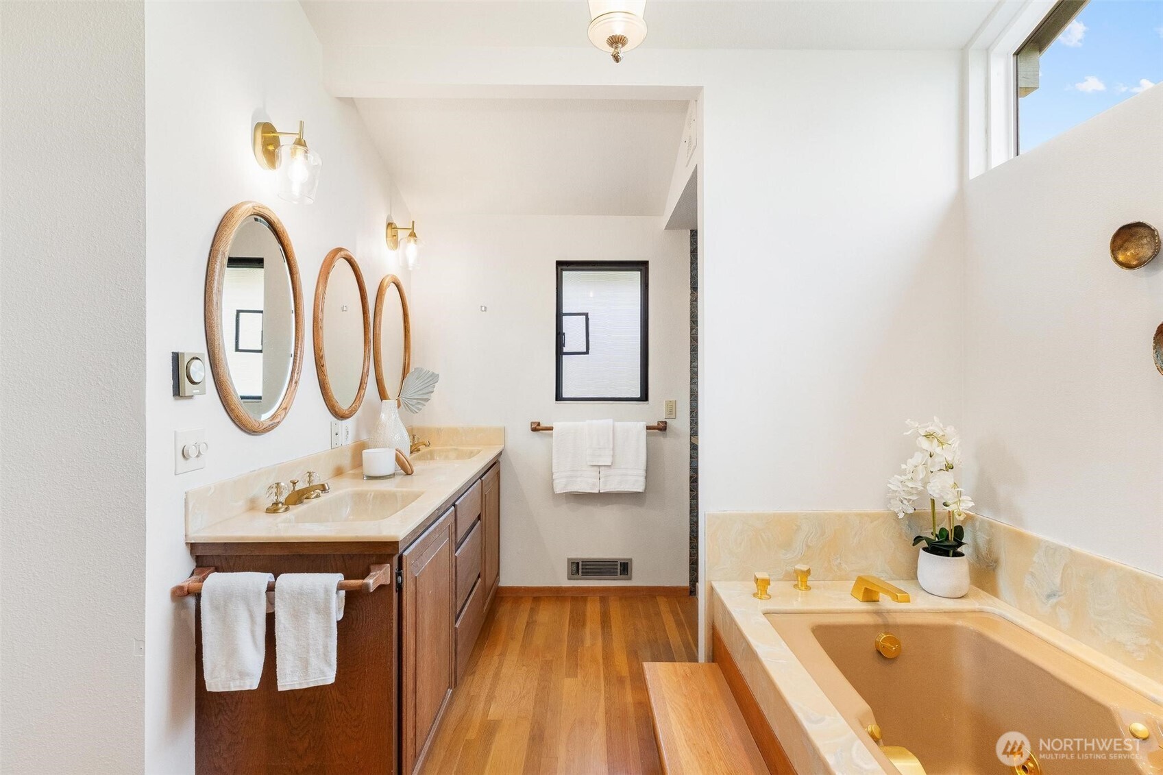 18805 94th Avenue Property Photo 25