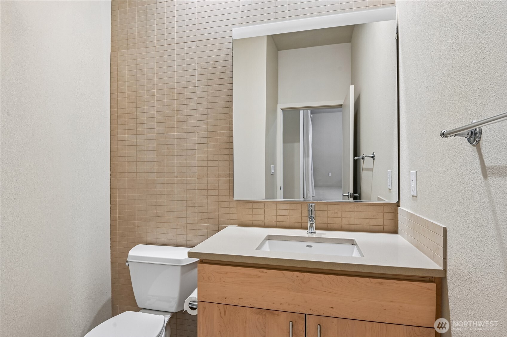 2015 Terry Avenue 415 Property Photo 10