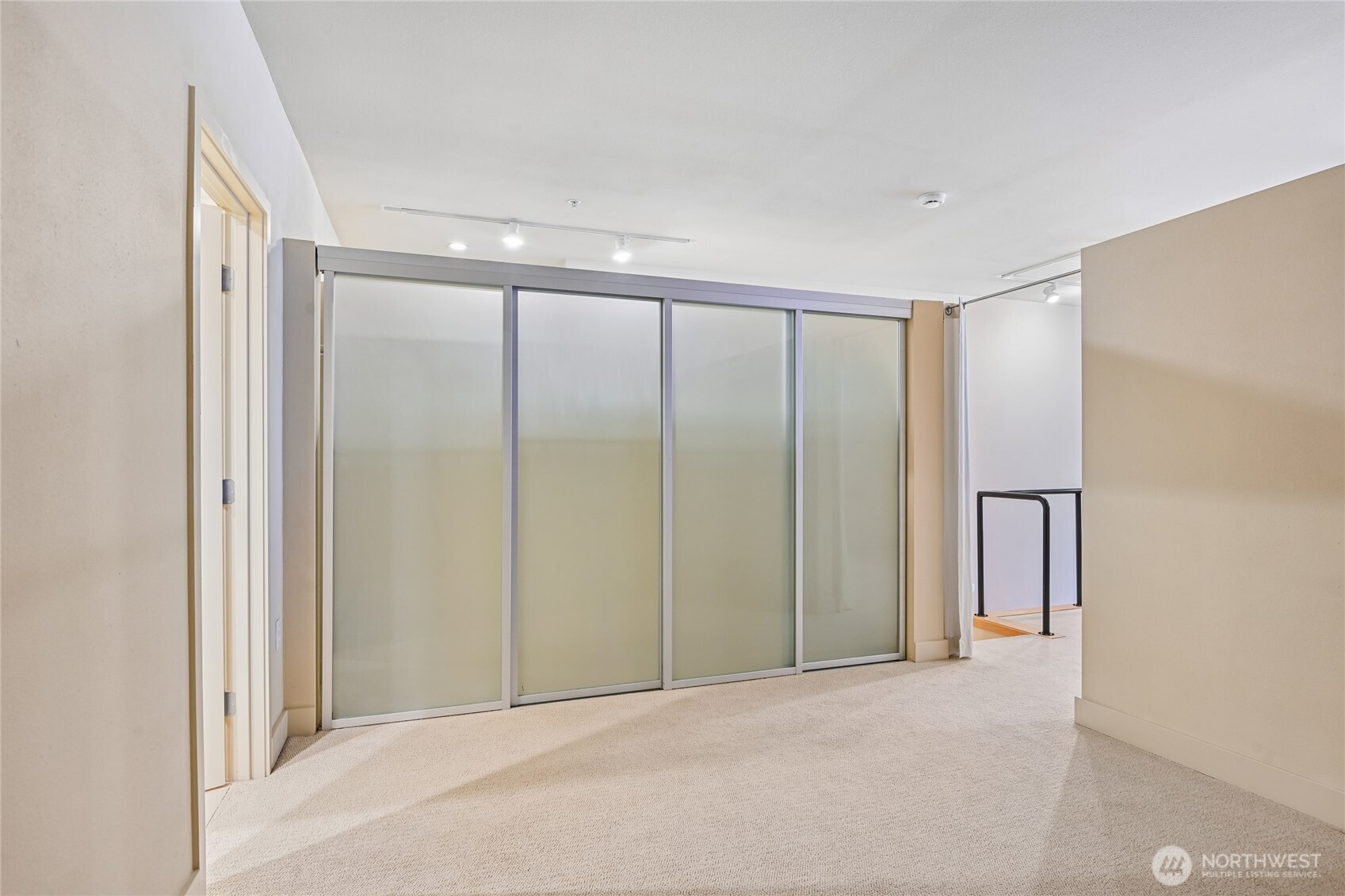 2015 Terry Avenue 415 Property Photo 19