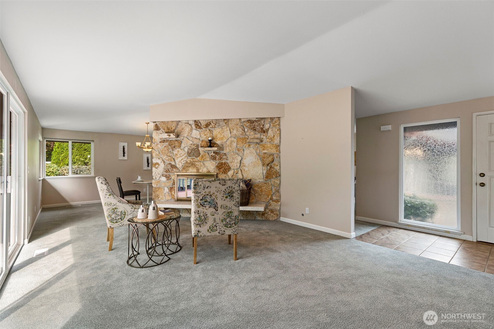 9271 Kristine Drive Property Photo 11