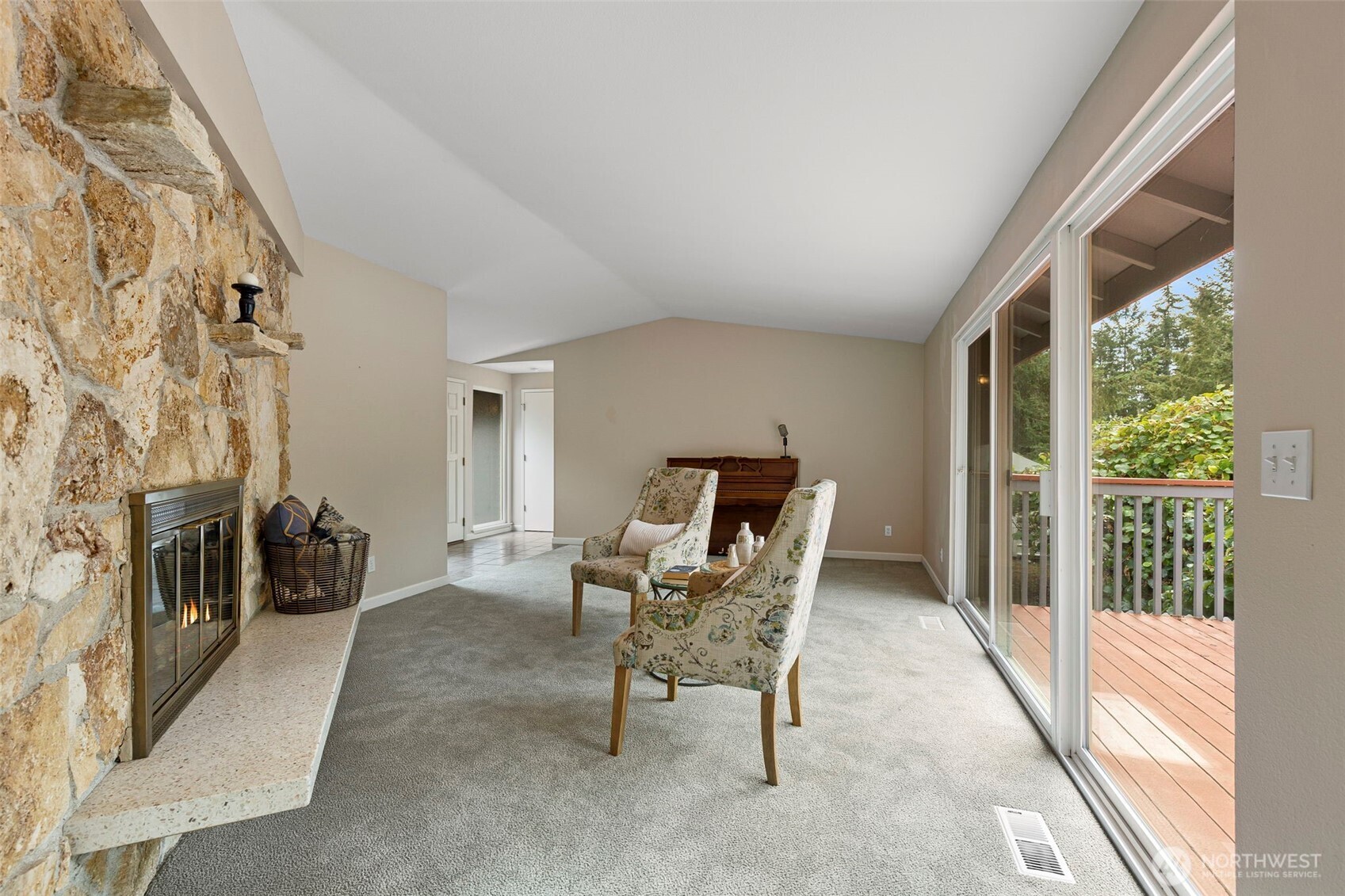 9271 Kristine Drive Property Photo 13