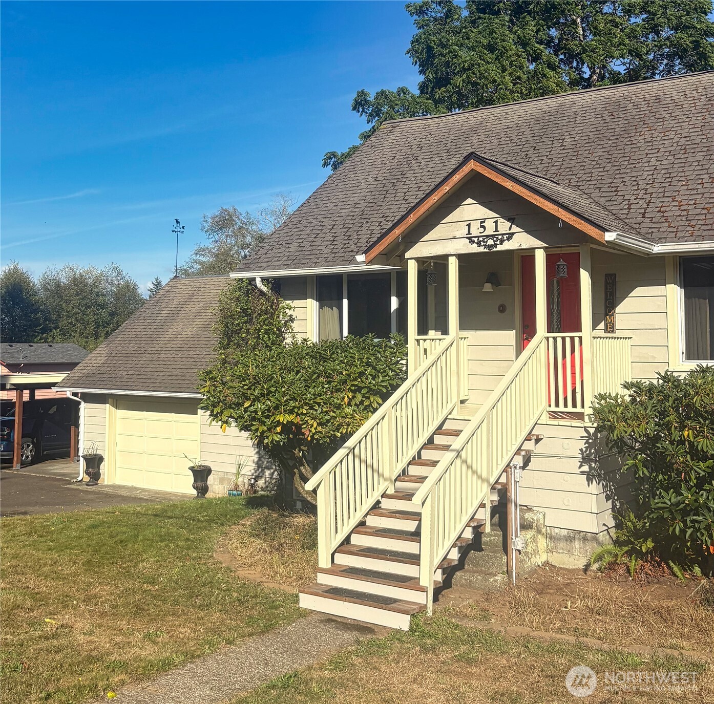 1517 Altenau Property Photo 2