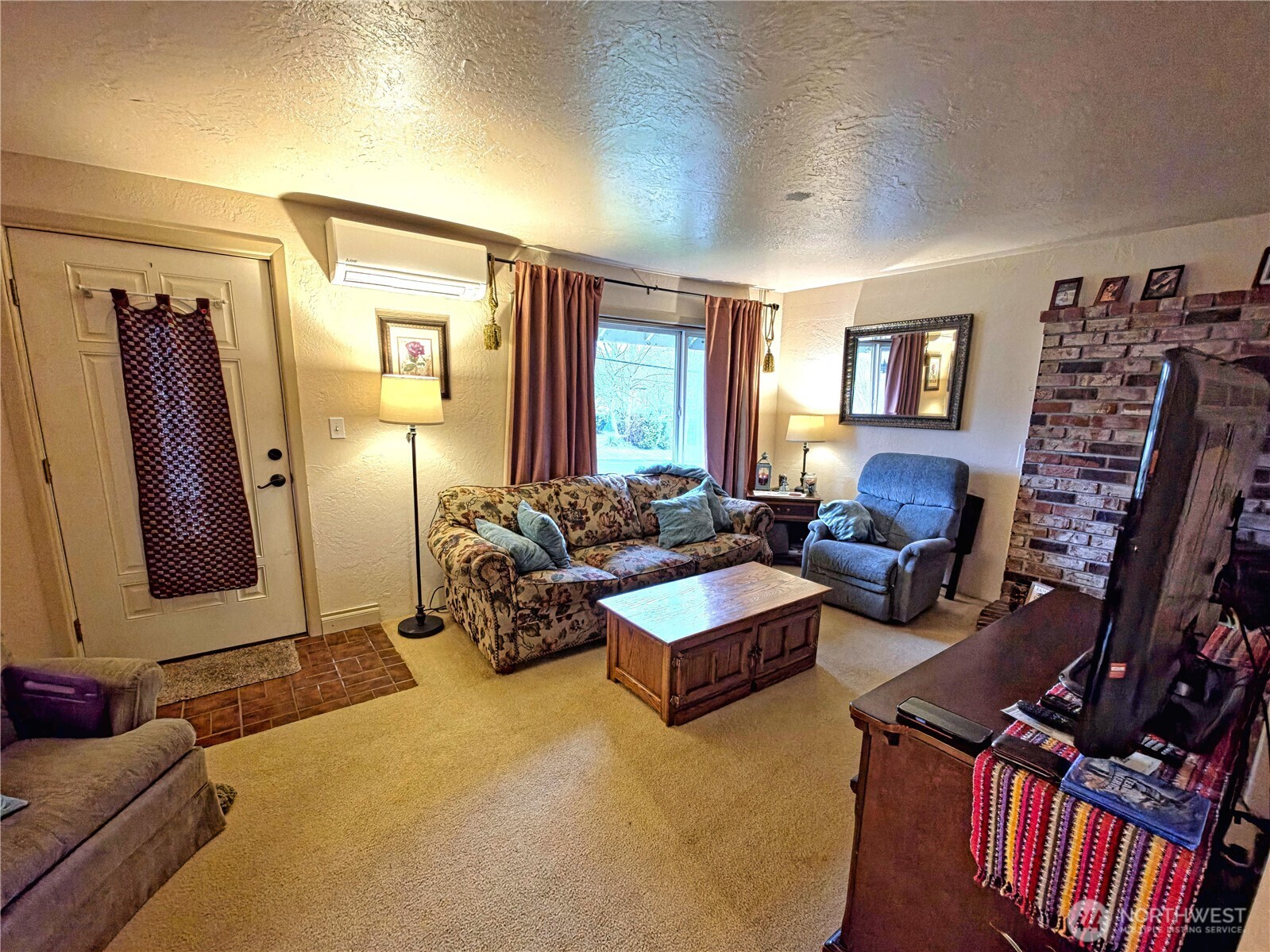 1517 Altenau Property Photo 6