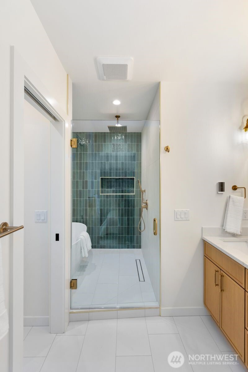 9549 Evanston Avenue Property Photo 29