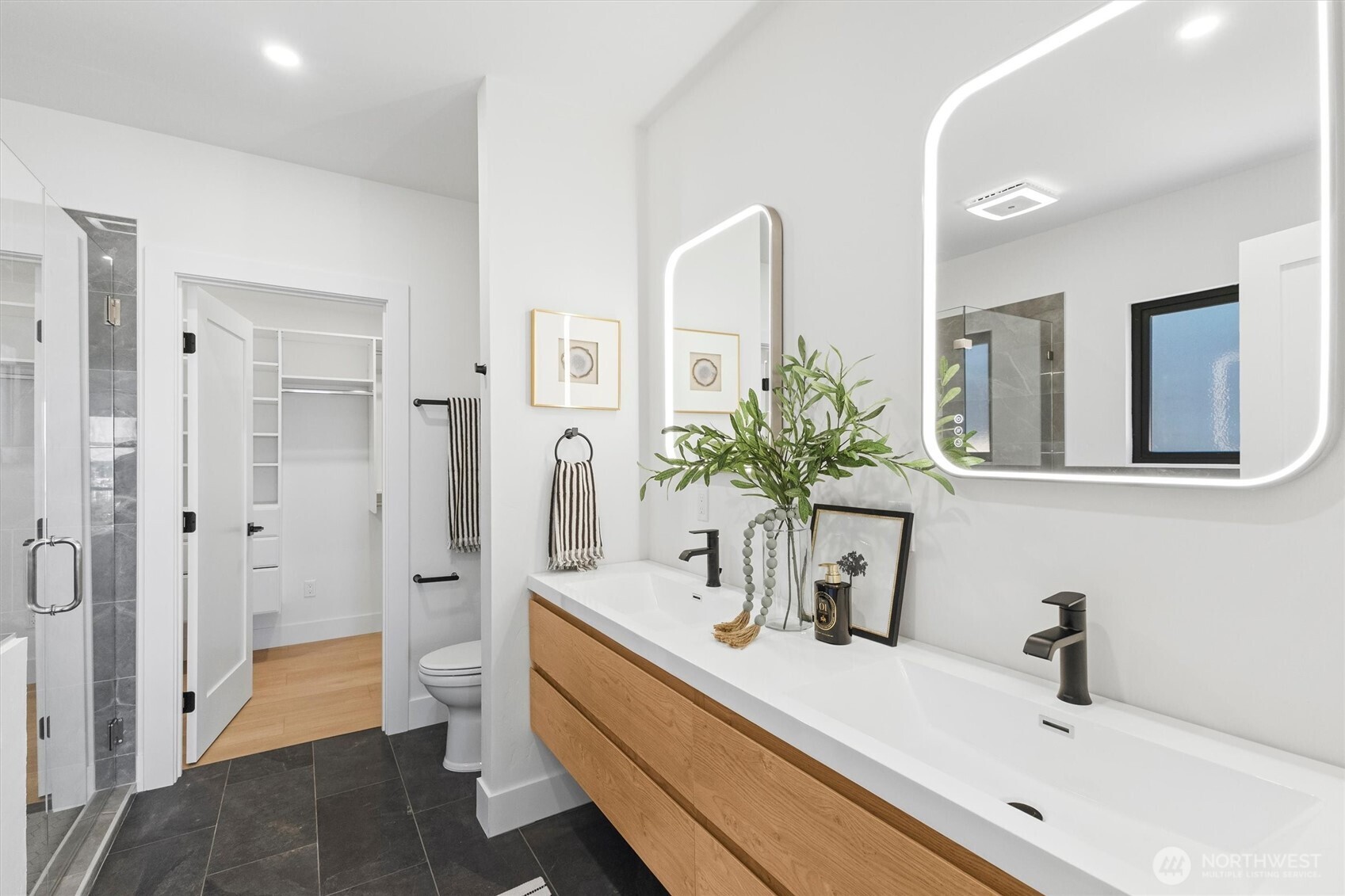 619 38th Street Property Photo 15