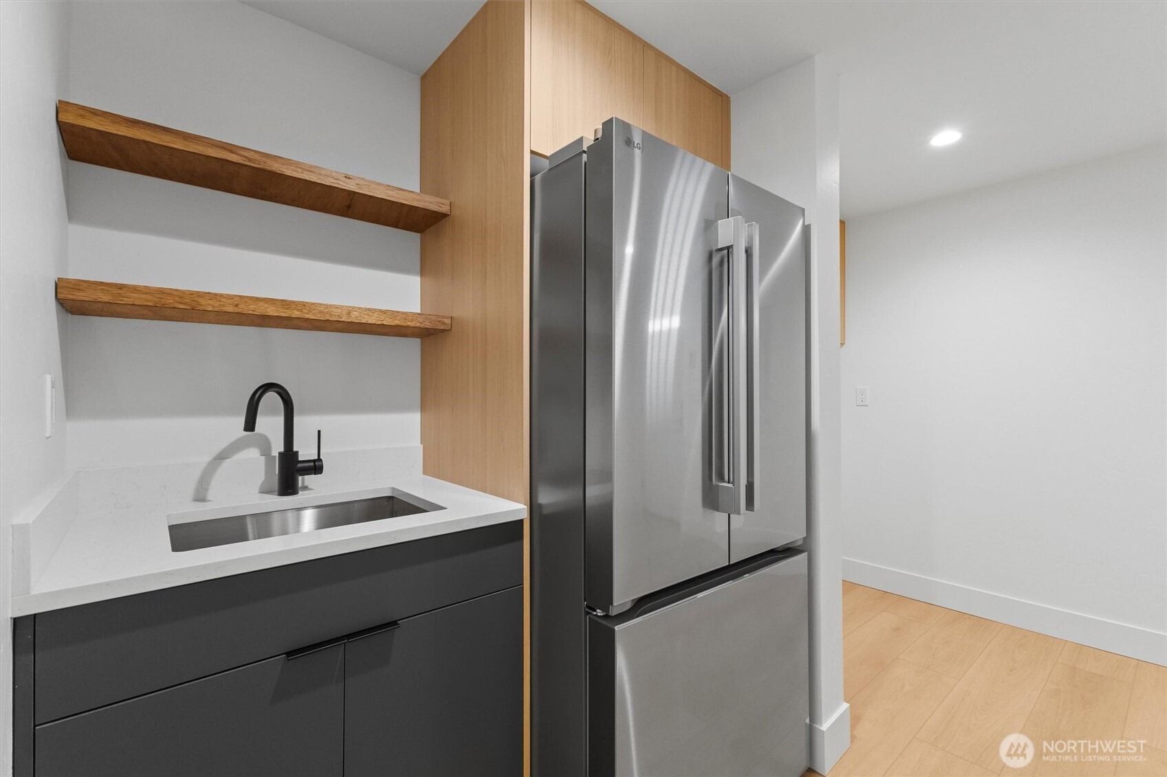 619 38th Street Property Photo 27