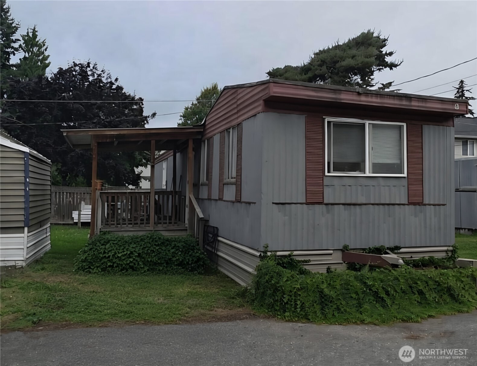 2625 W Maplewood Avenue Property Photo 6