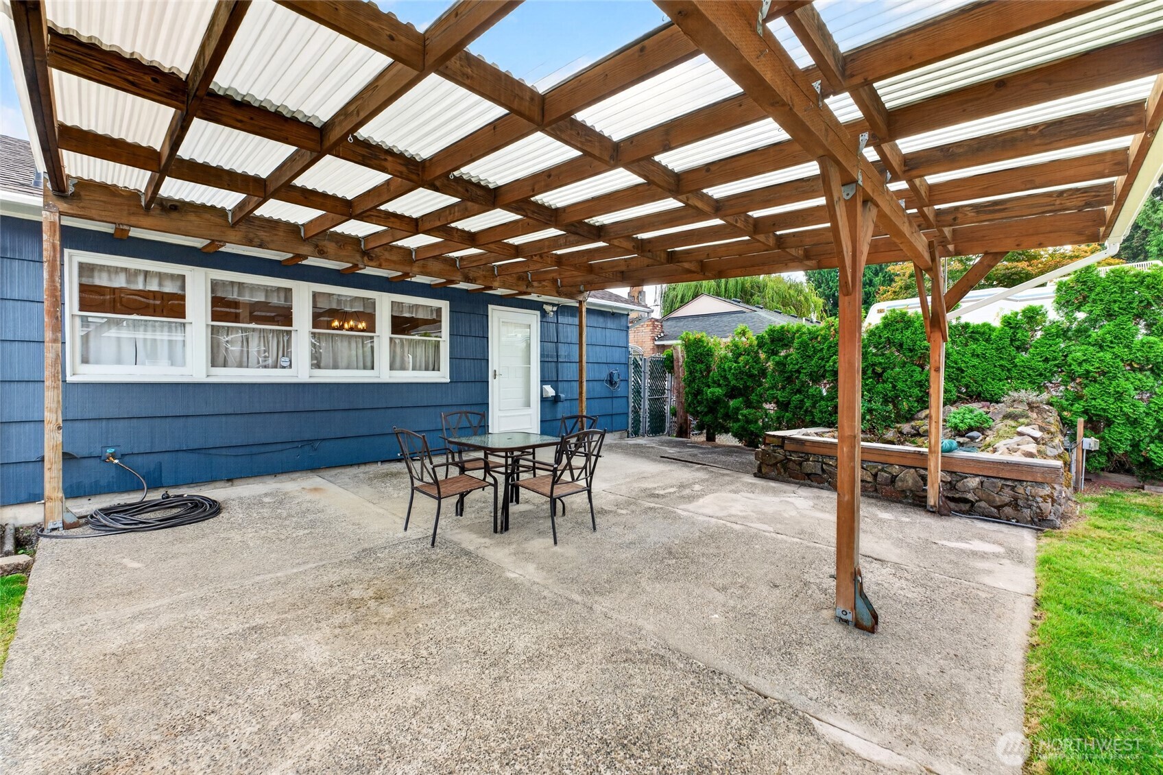 1535 M Street Property Photo 26