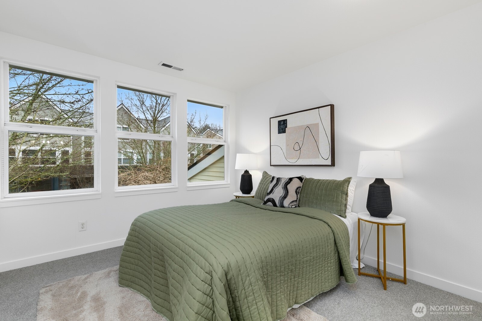 6726 35th Place Property Photo 13