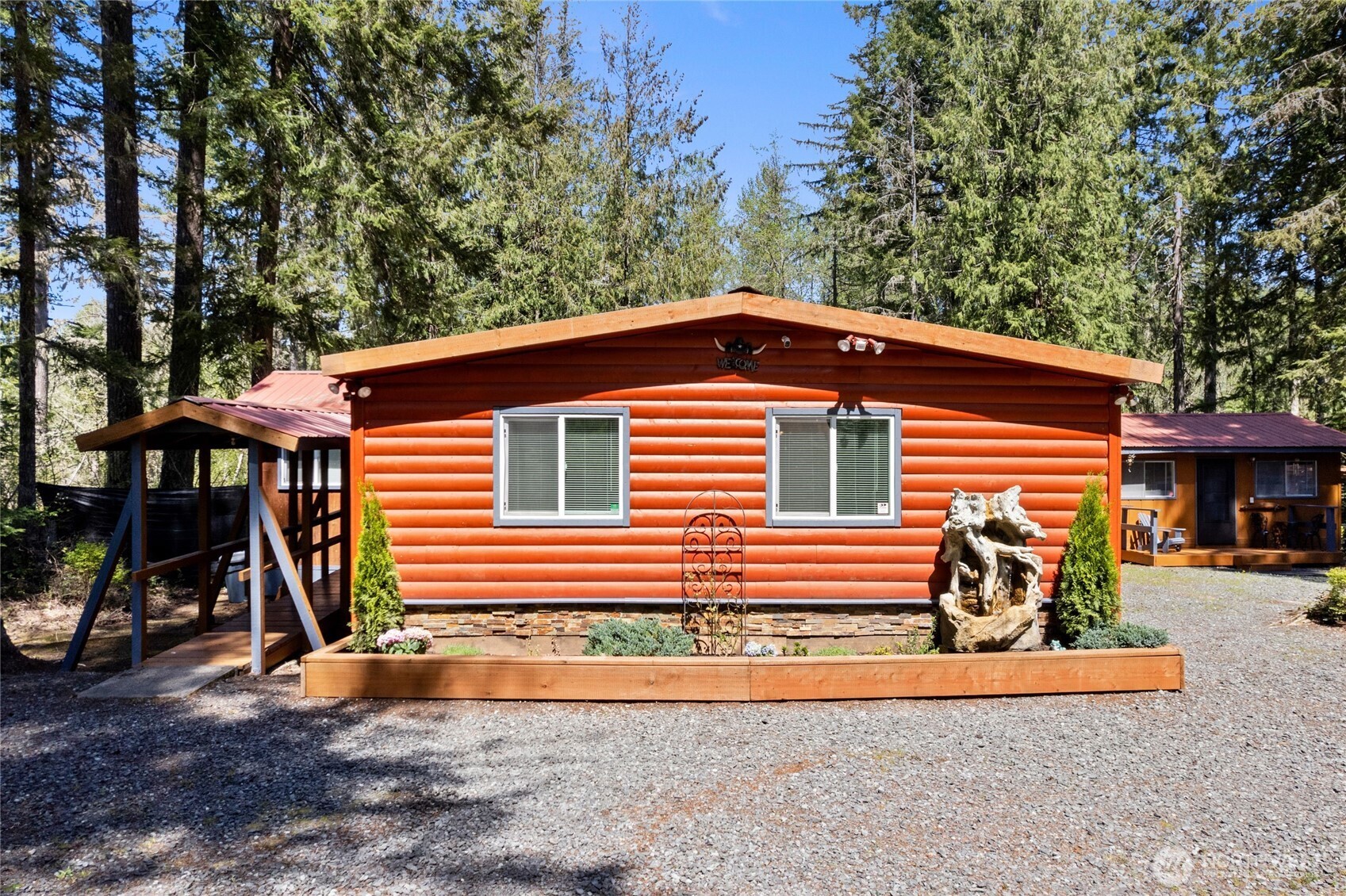 271 Skate Creek Road Property Photo 2