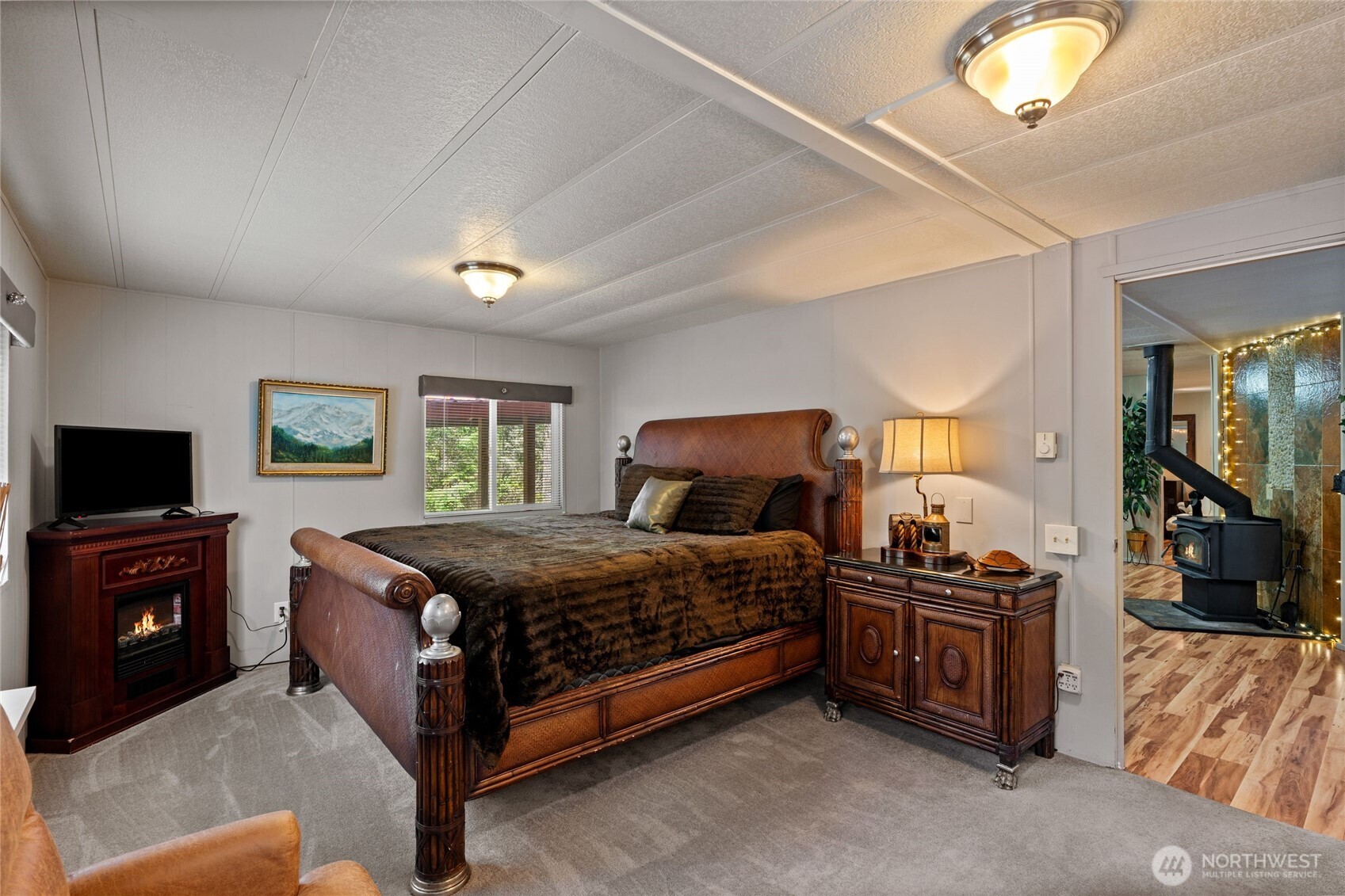 271 Skate Creek Road Property Photo 12