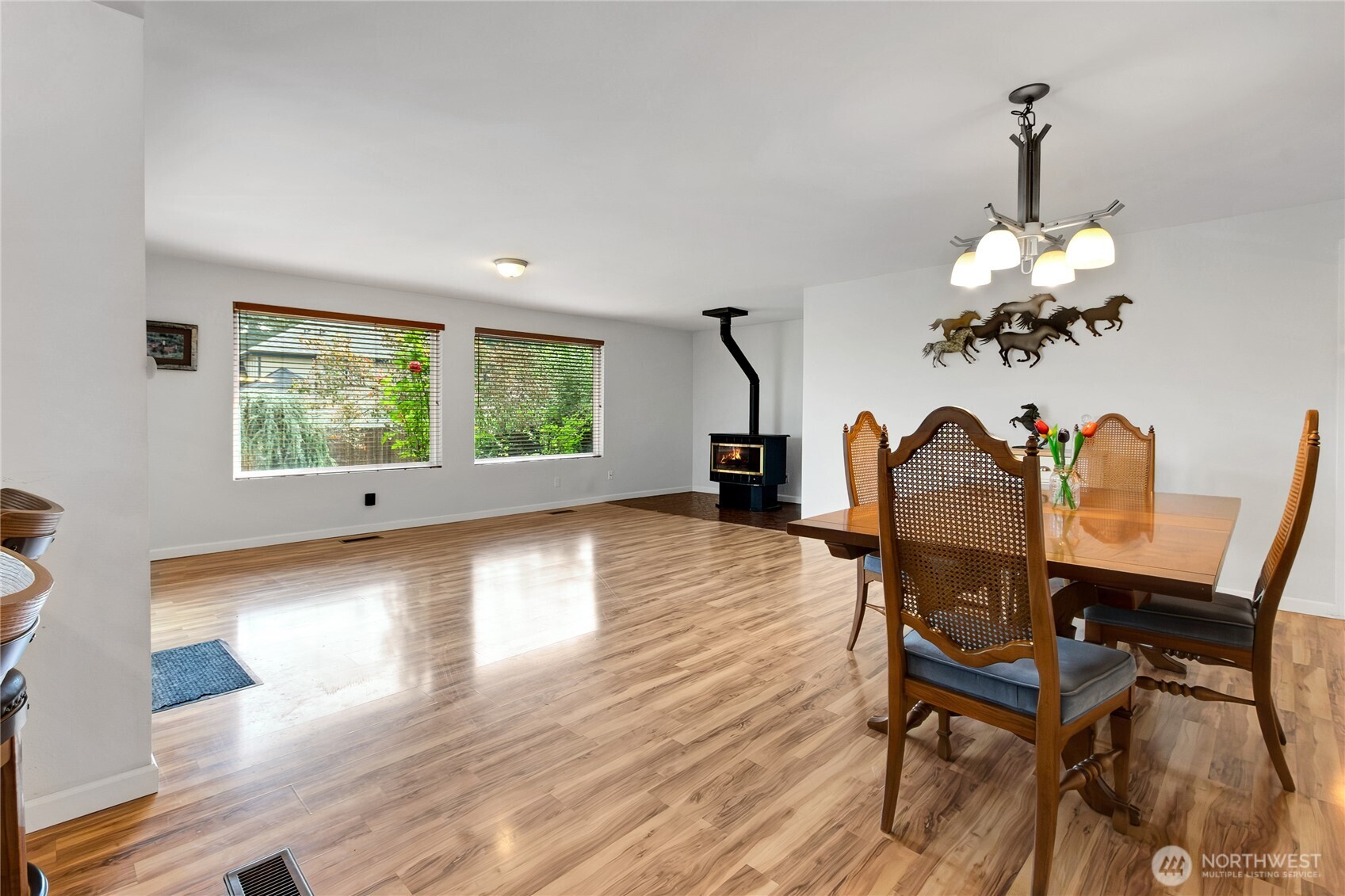 11013 Lundstrom Drive Property Photo 9