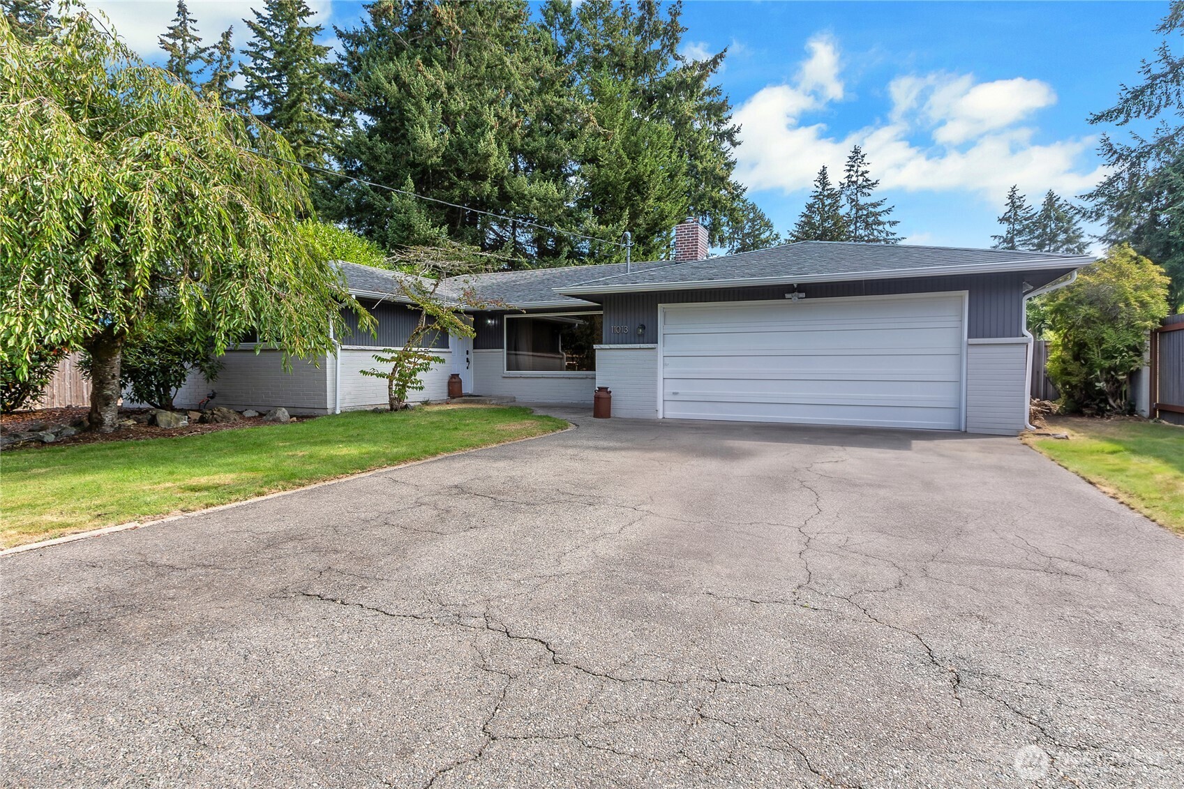 11013 Lundstrom Drive Property Photo 30