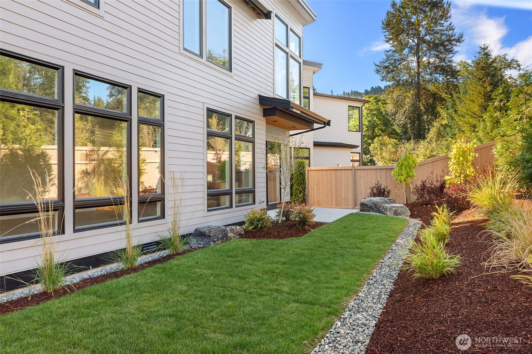 21013 Se 80th Street Property Photo 4