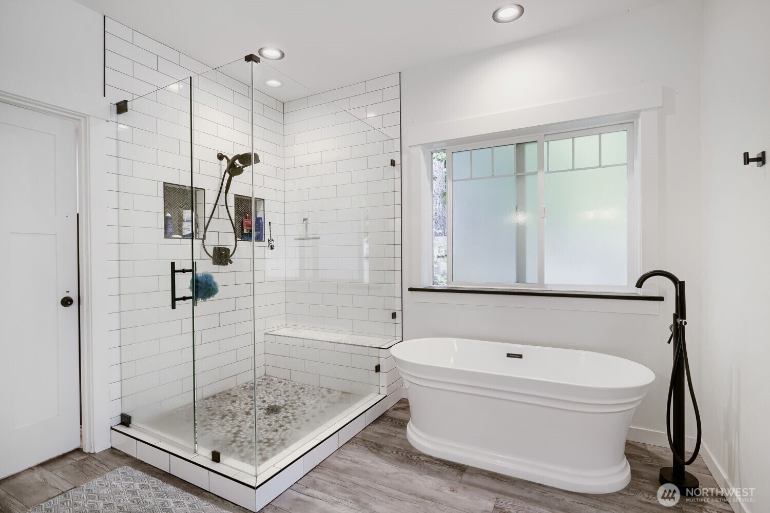 10410 Issaquah Hobart Road Property Photo 13