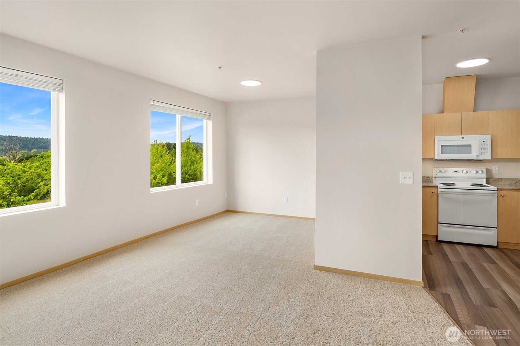 14615 1st Lane G Property Photo 6