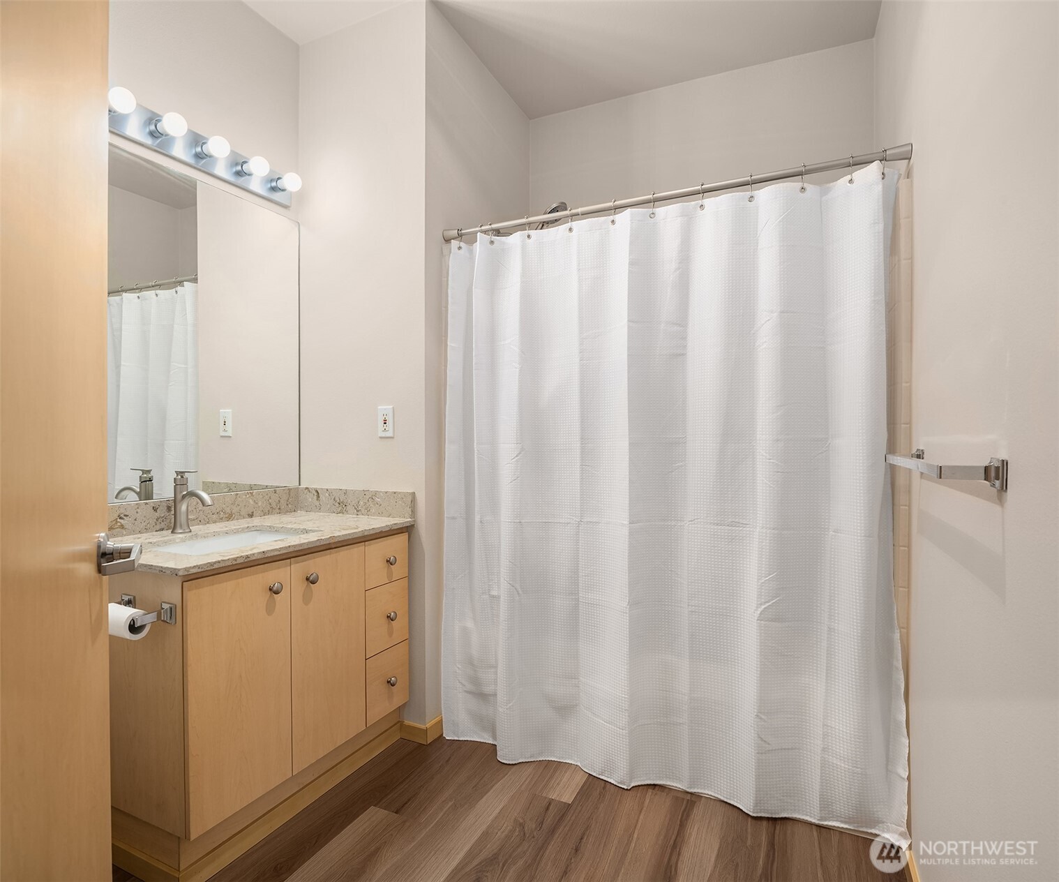 14615 1st Lane G Property Photo 11