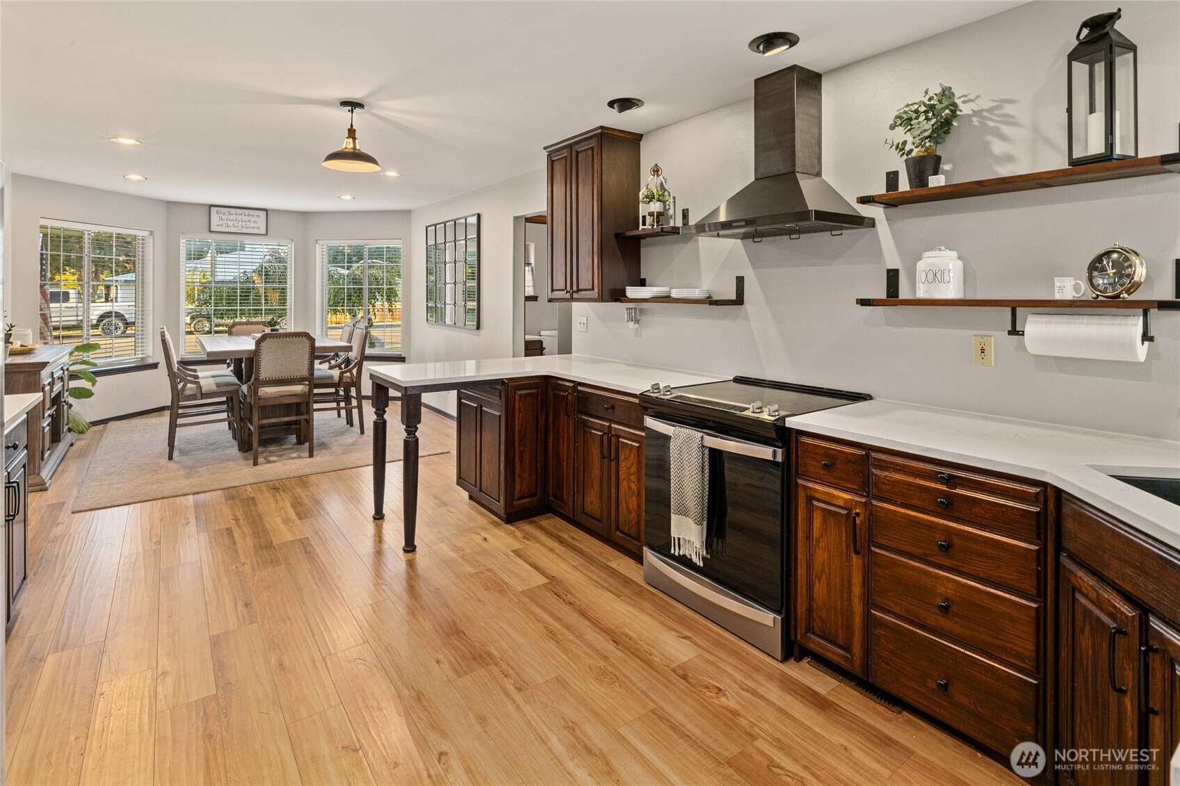 1022 E Capitol Avenue Property Photo 12