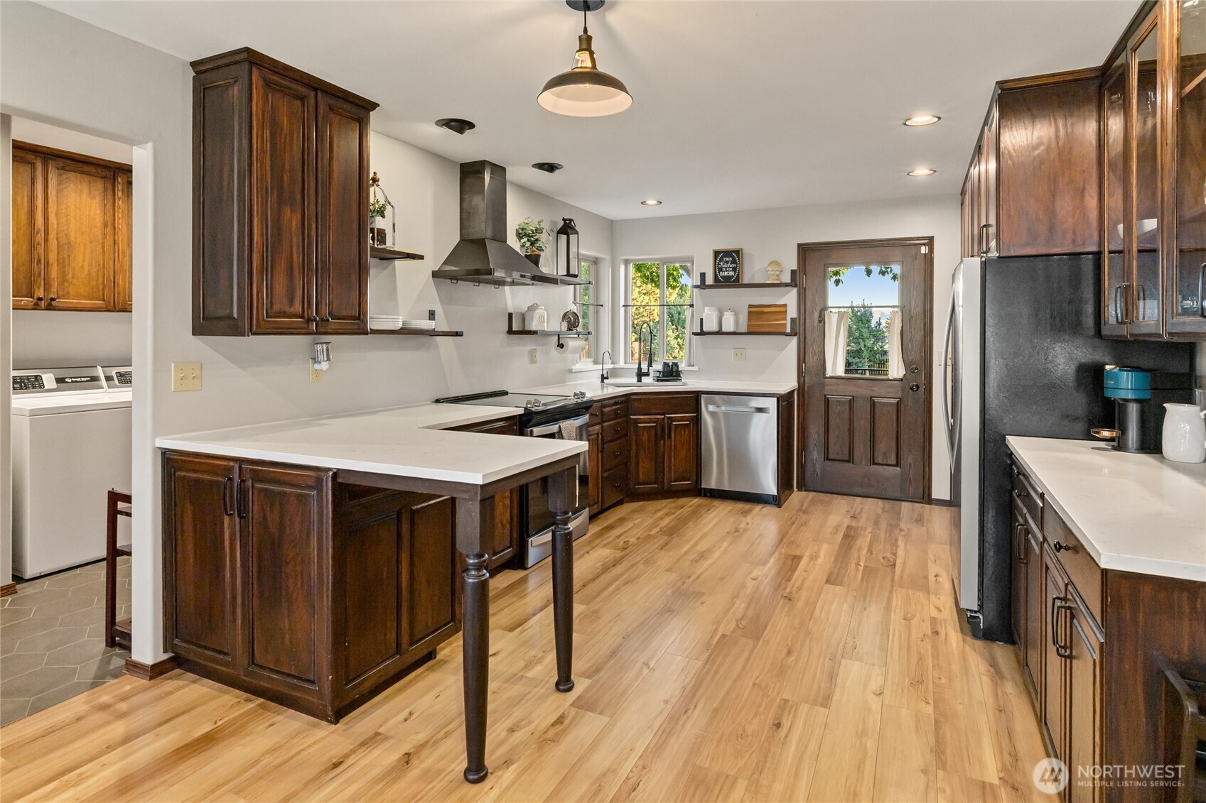 1022 E Capitol Avenue Property Photo 14
