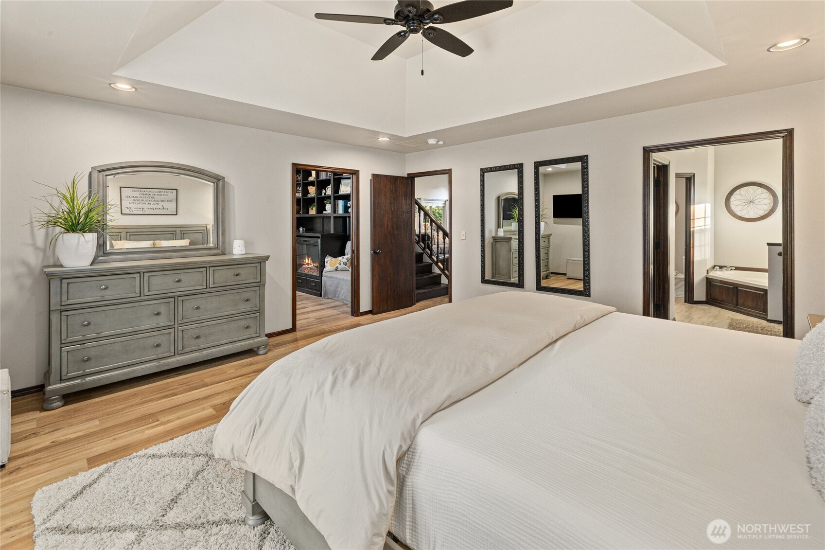 1022 E Capitol Avenue Property Photo 19
