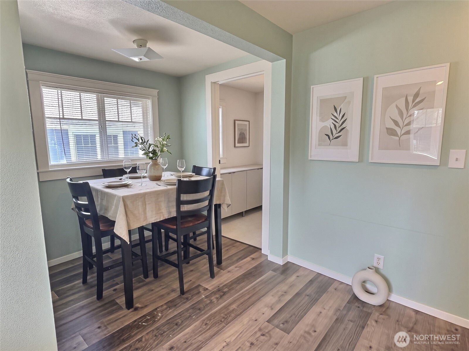 238 S French Avenue Property Photo 9