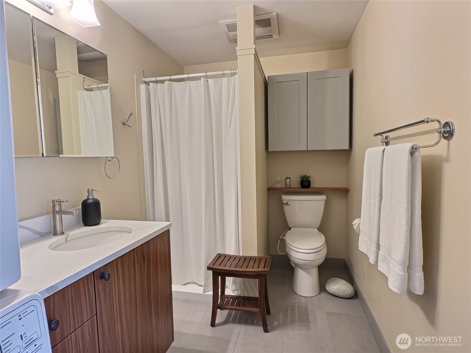 238 S French Avenue Property Photo 22