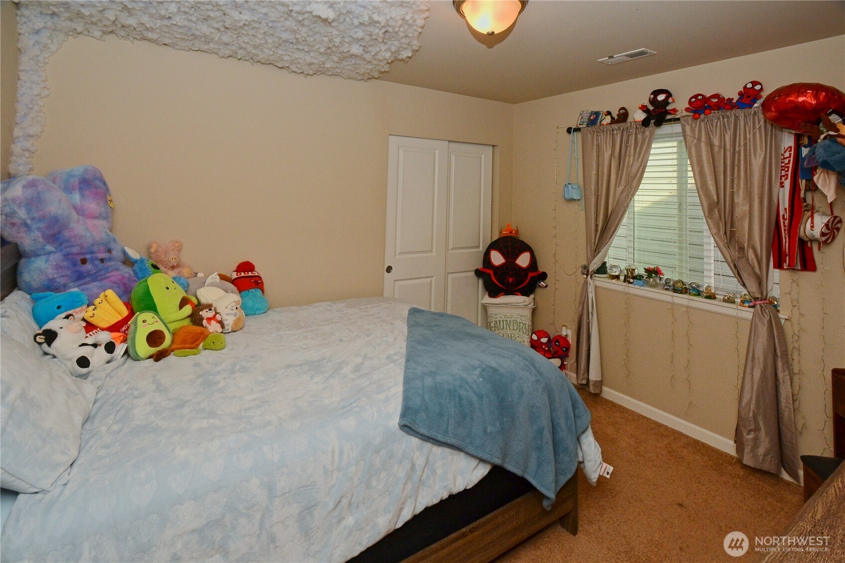 9952 Justman Street Property Photo 11