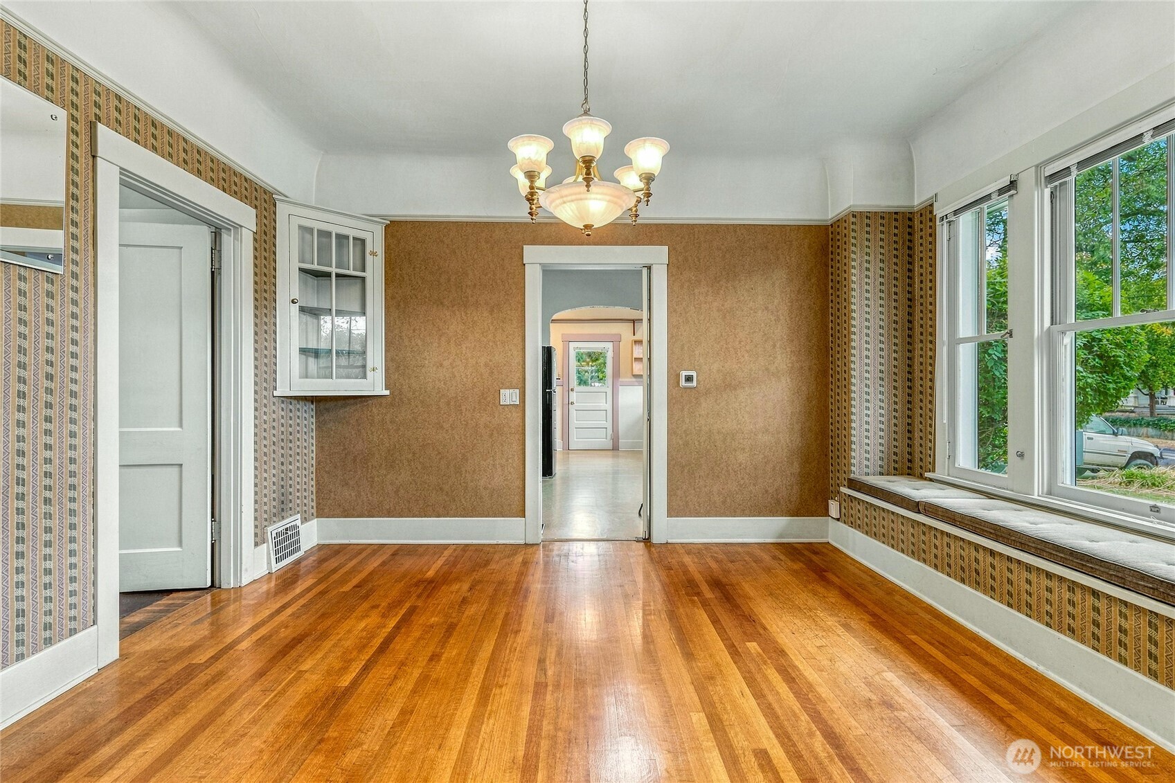 1235 Isaacs Avenue Property Photo 5