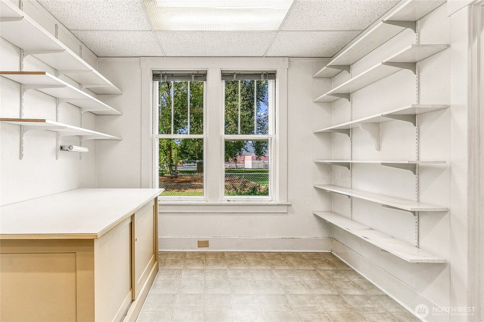 1235 Isaacs Avenue Property Photo 10