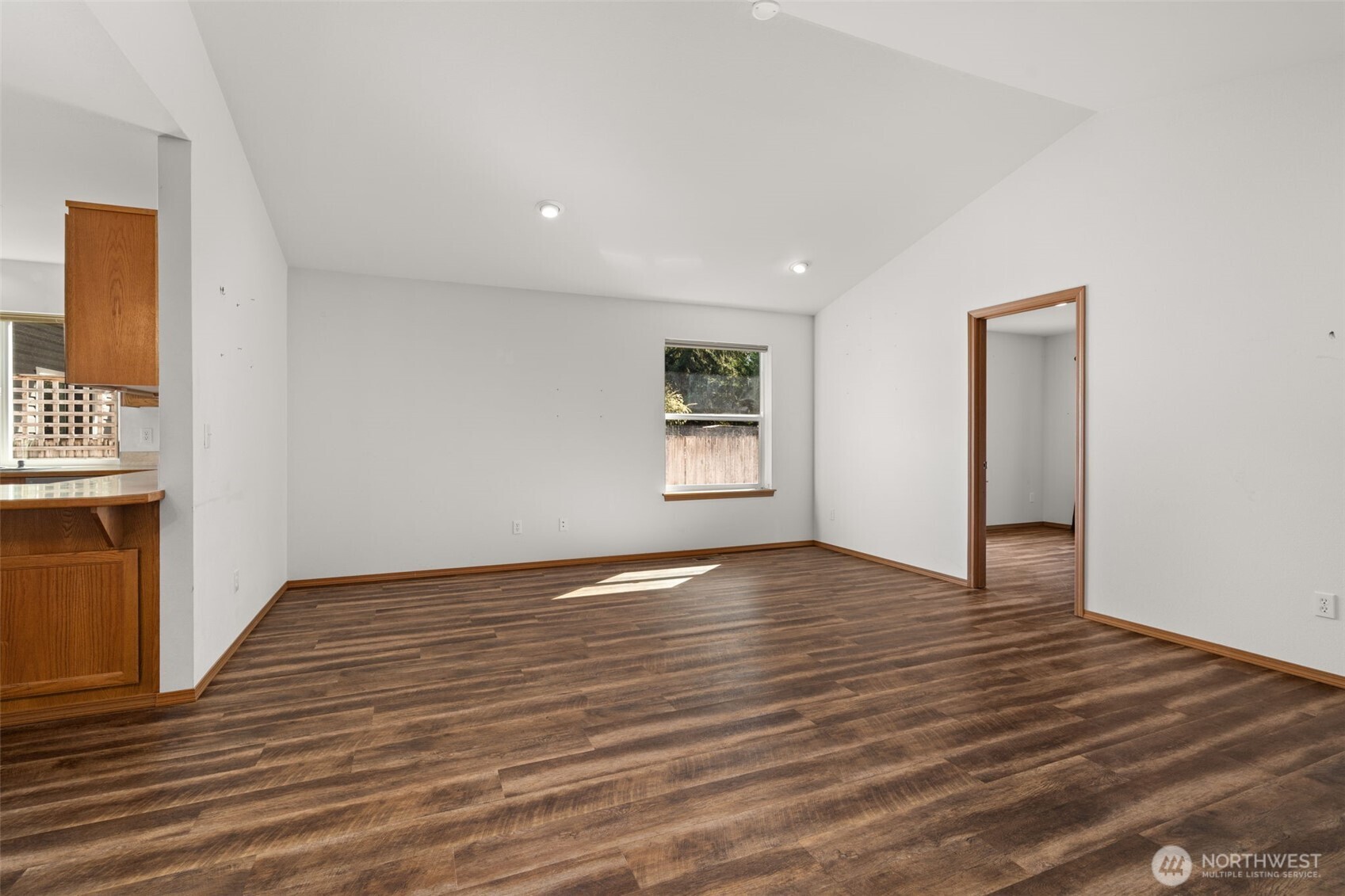 2592 Kristine Court Property Photo 8