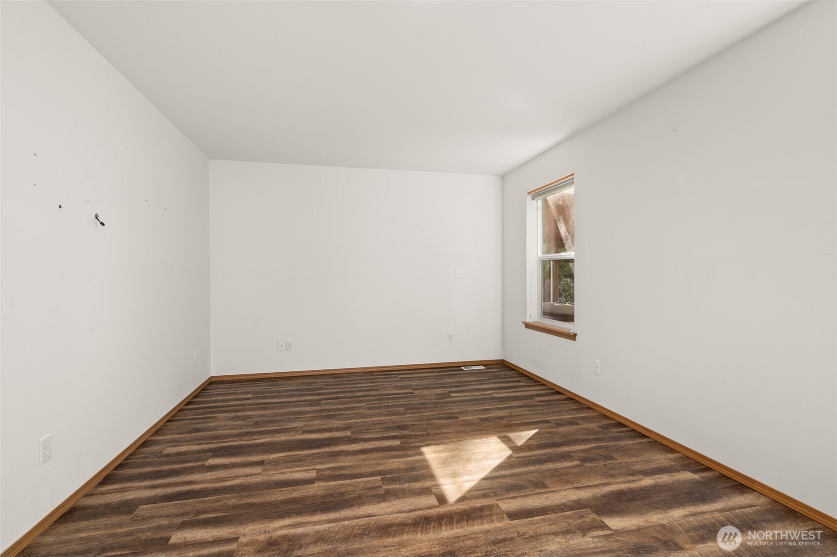 2592 Kristine Court Property Photo 13