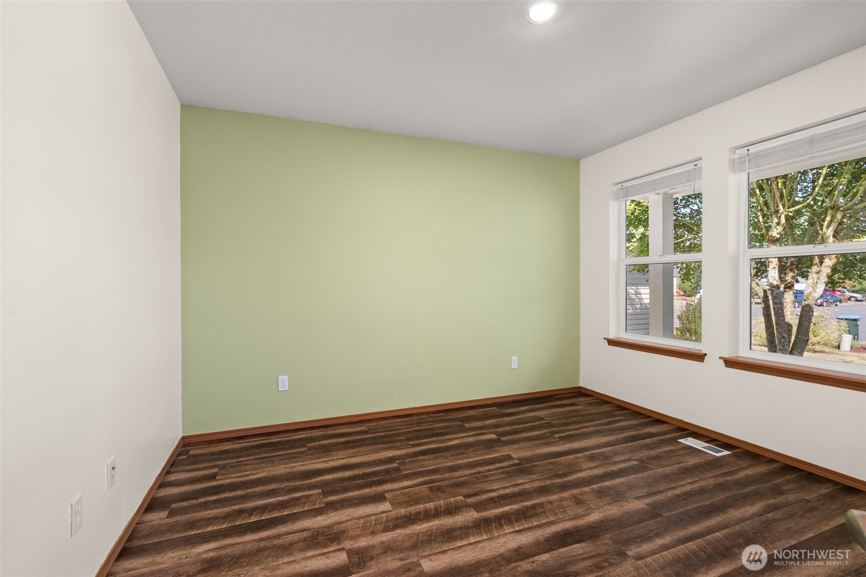 2592 Kristine Court Property Photo 16