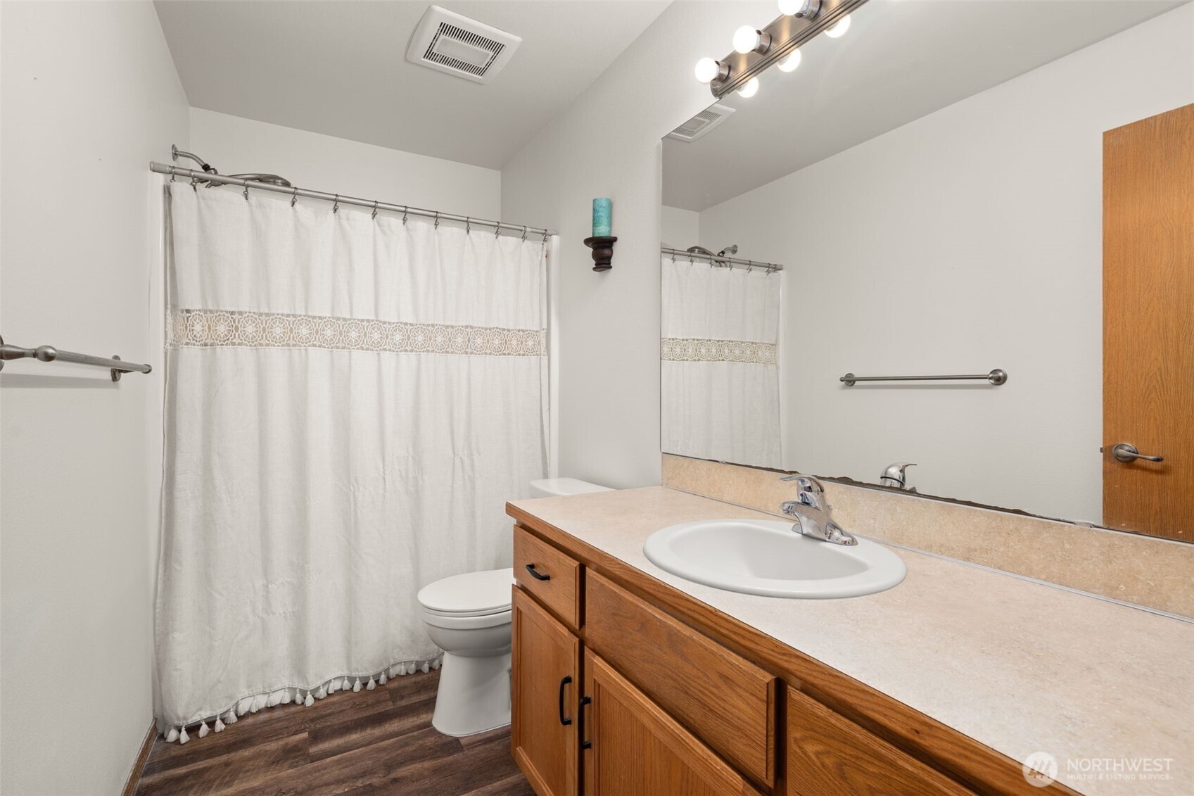 2592 Kristine Court Property Photo 18