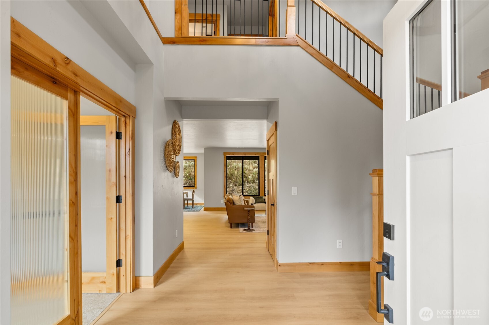 660 Stone Ridge Drive Property Photo 2