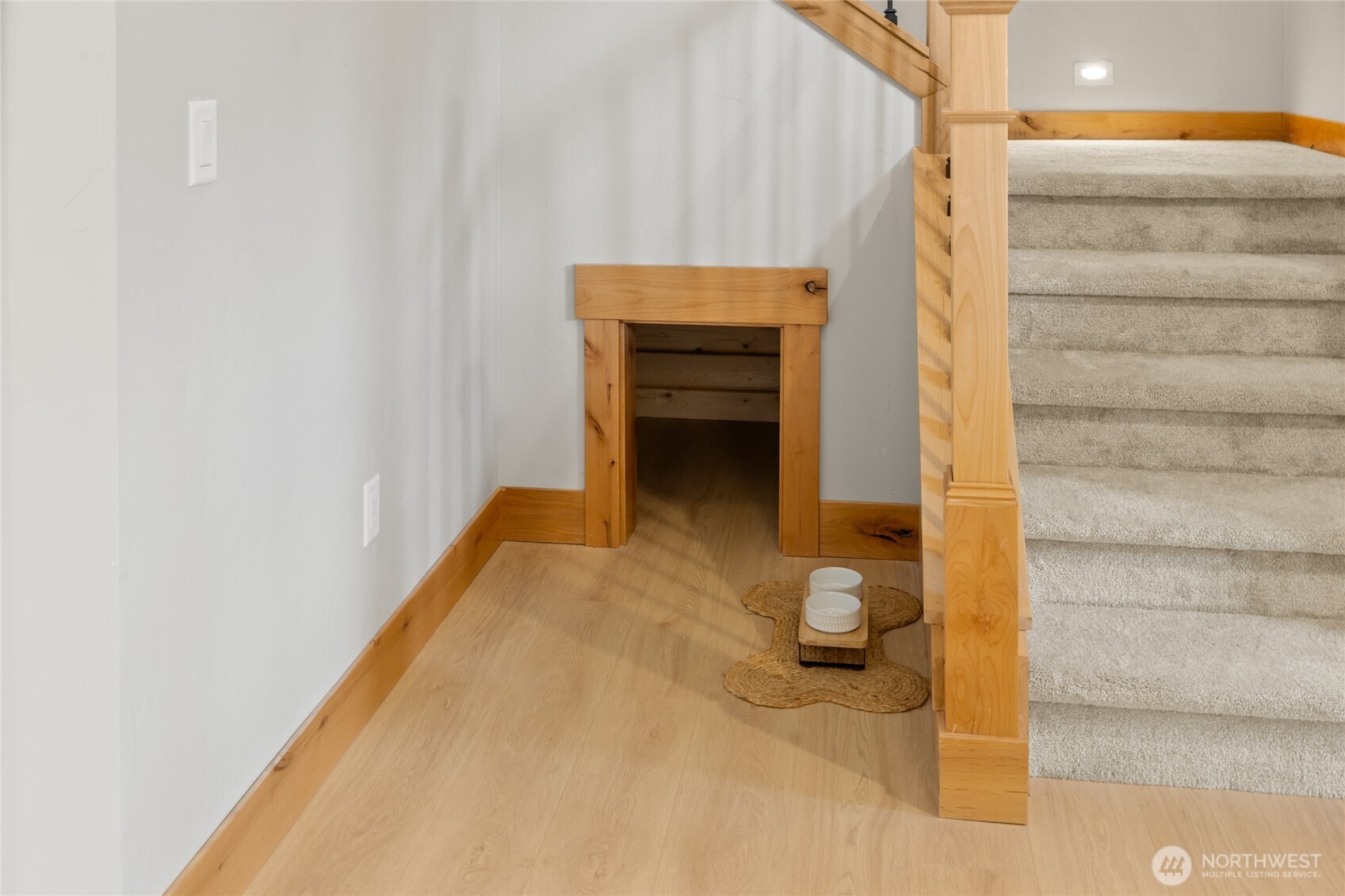 660 Stone Ridge Drive Property Photo 31