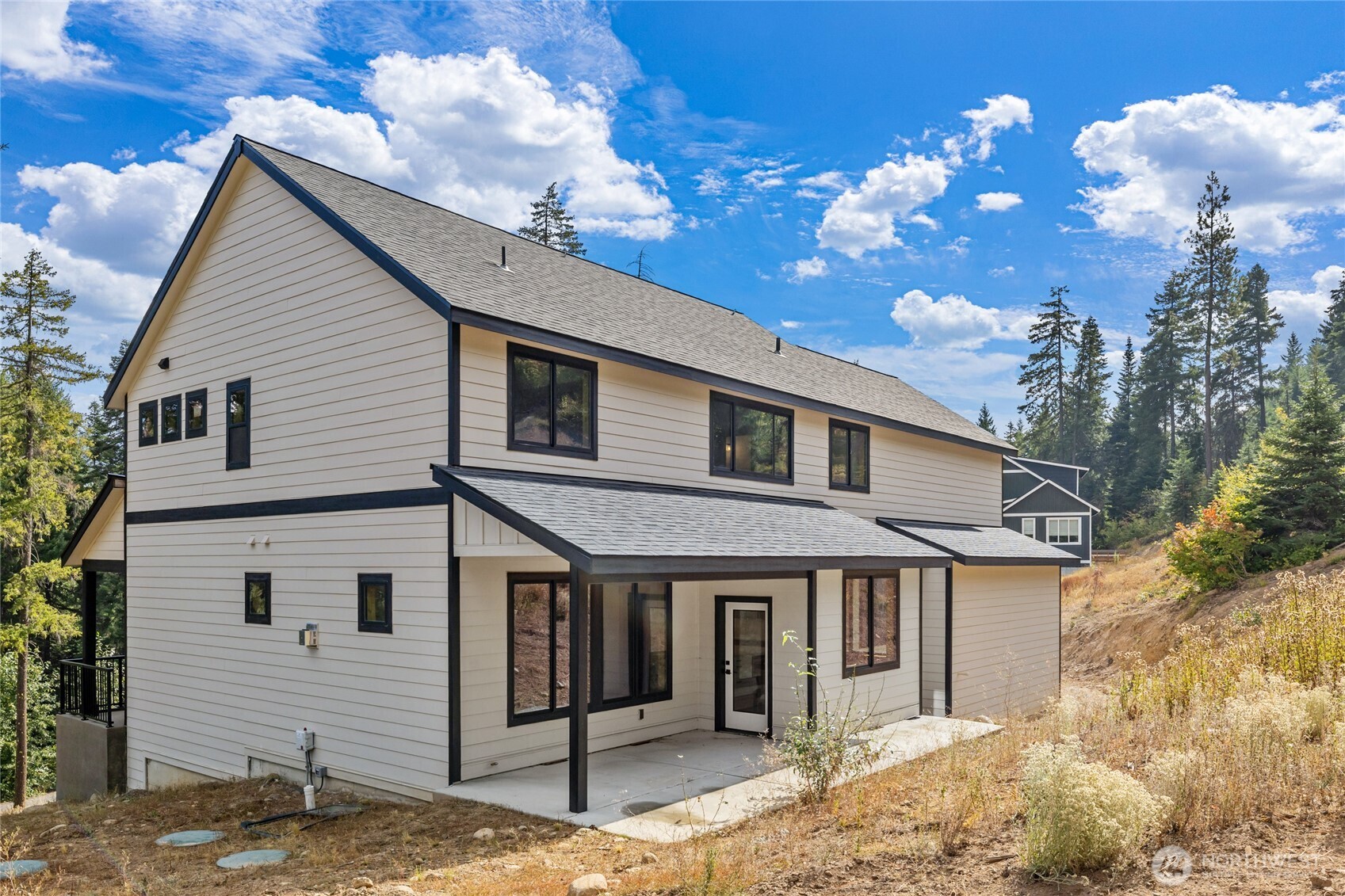 660 Stone Ridge Drive Property Photo 34