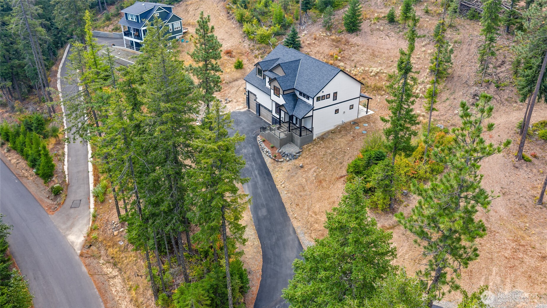 660 Stone Ridge Drive Property Photo 37