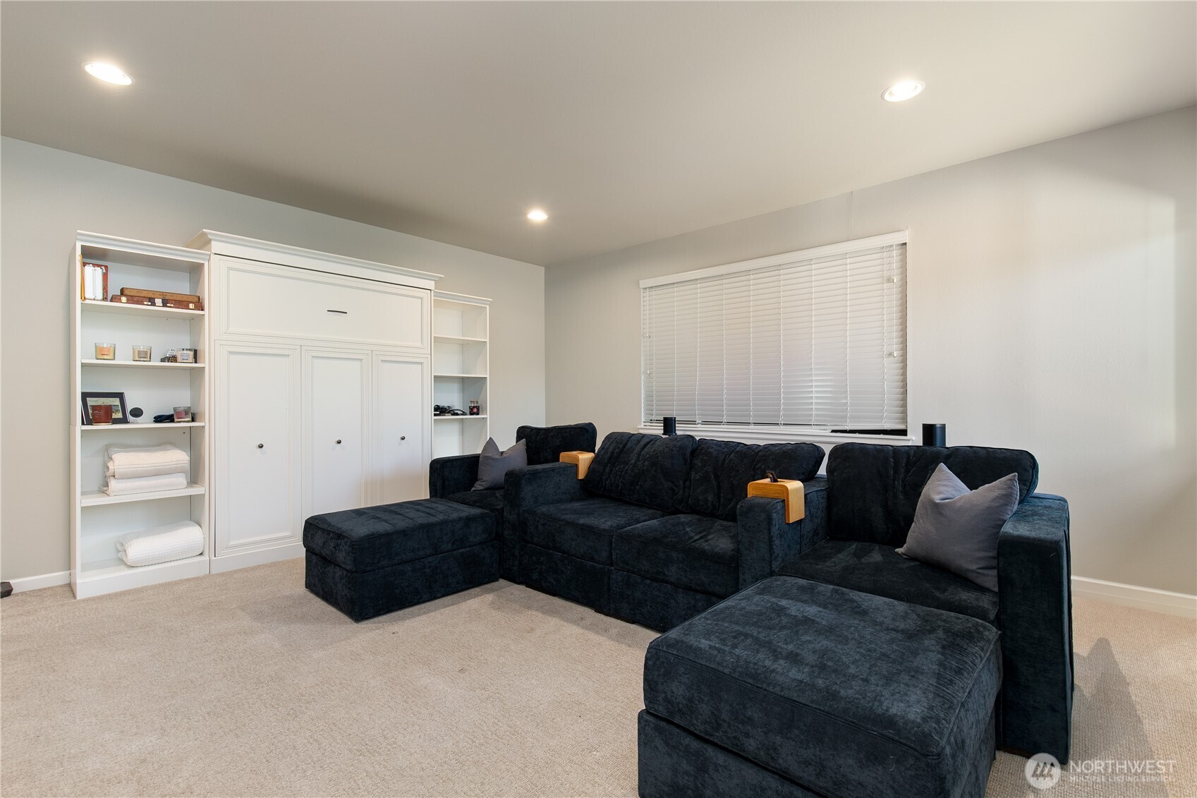 4612 Skylark Street Property Photo 16