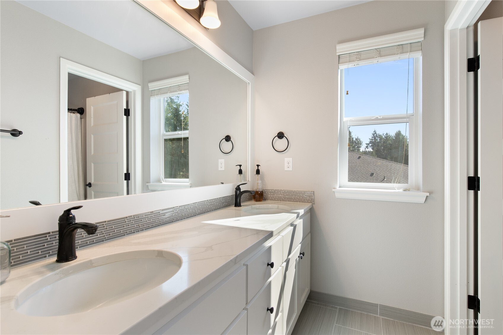 4612 Skylark Street Property Photo 21
