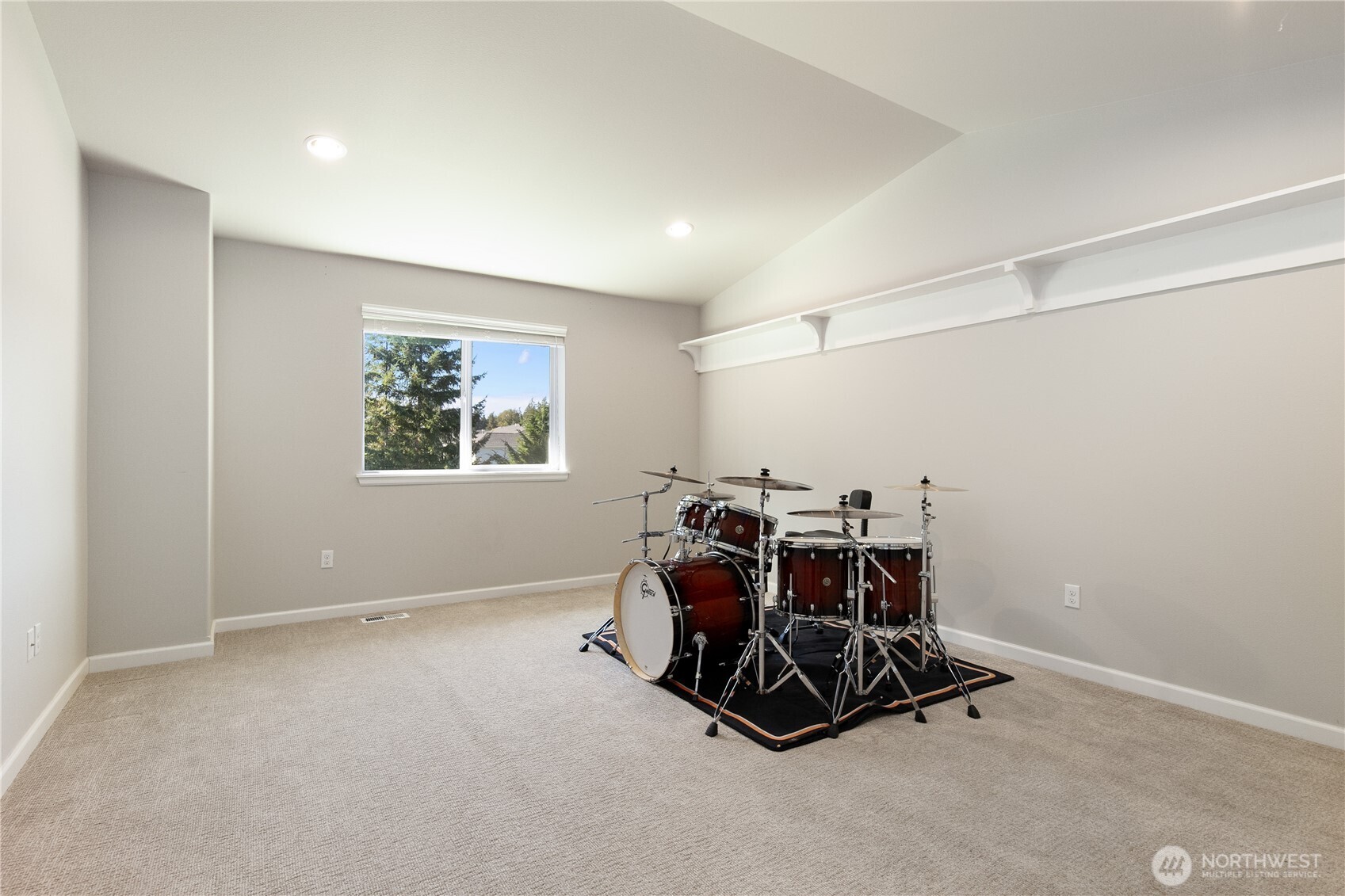4612 Skylark Street Property Photo 25