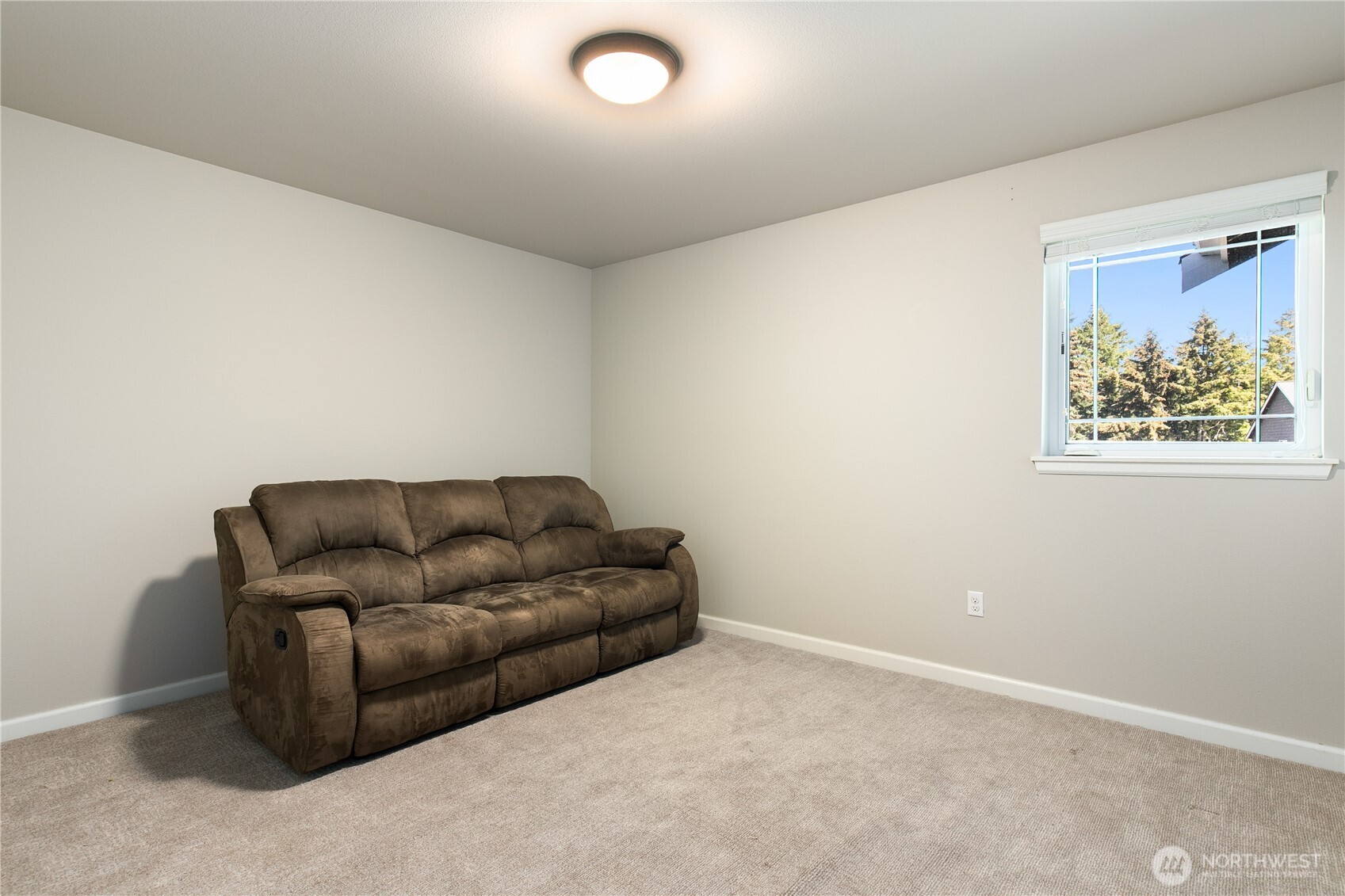 4612 Skylark Street Property Photo 26